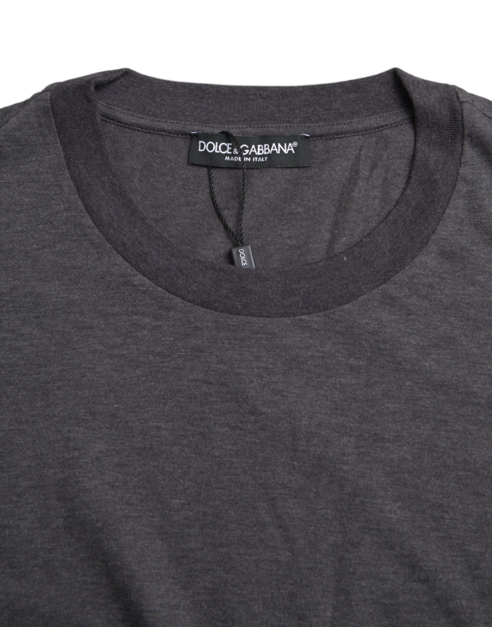 T-shirt gris en coton Dolce & Gabbana à col rond et manches courtes, vue de face.