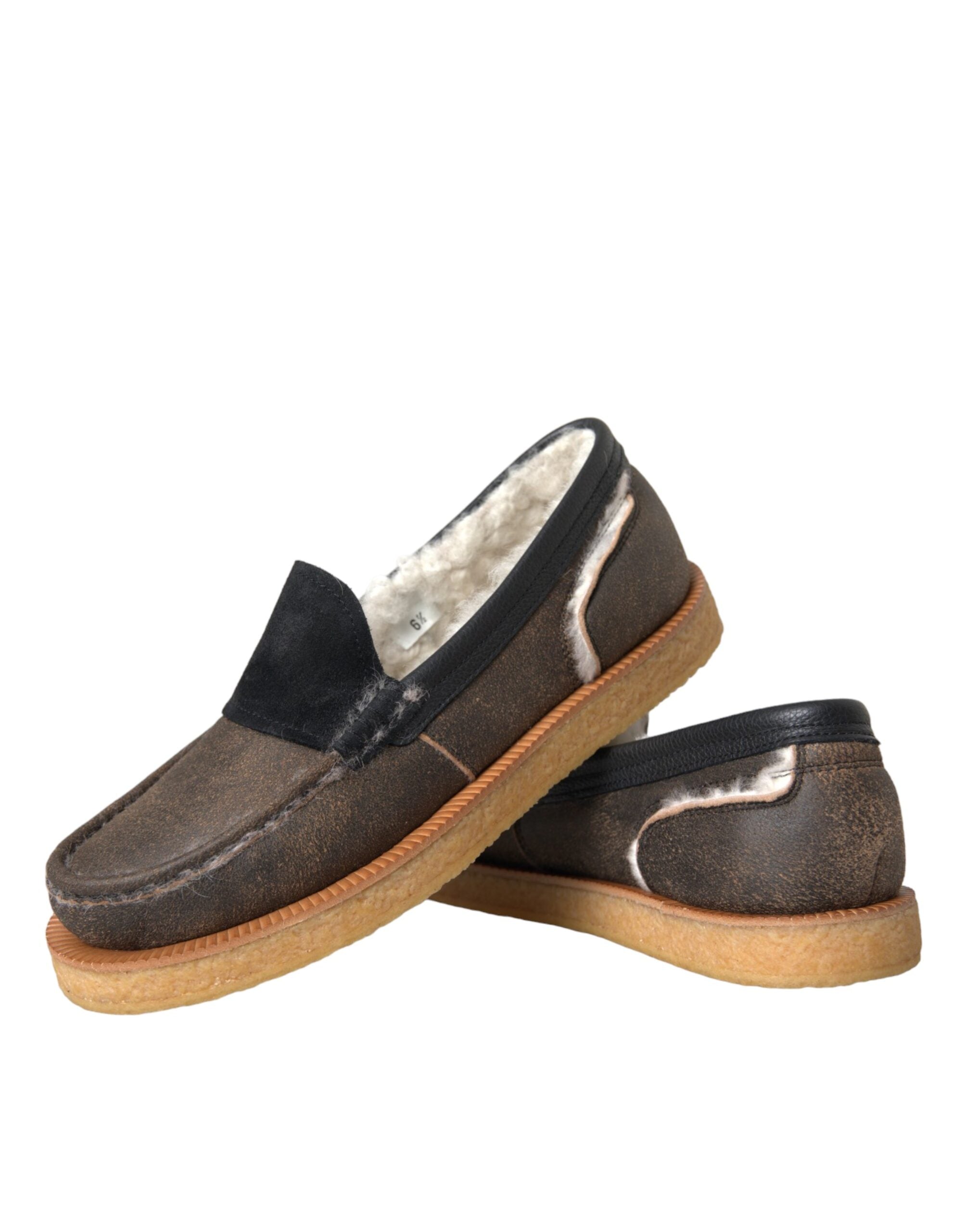 Chaussures homme Dolce & Gabbana, mocassins en cuir marron et noir avec fourrure, style élégant et sophistiqué.