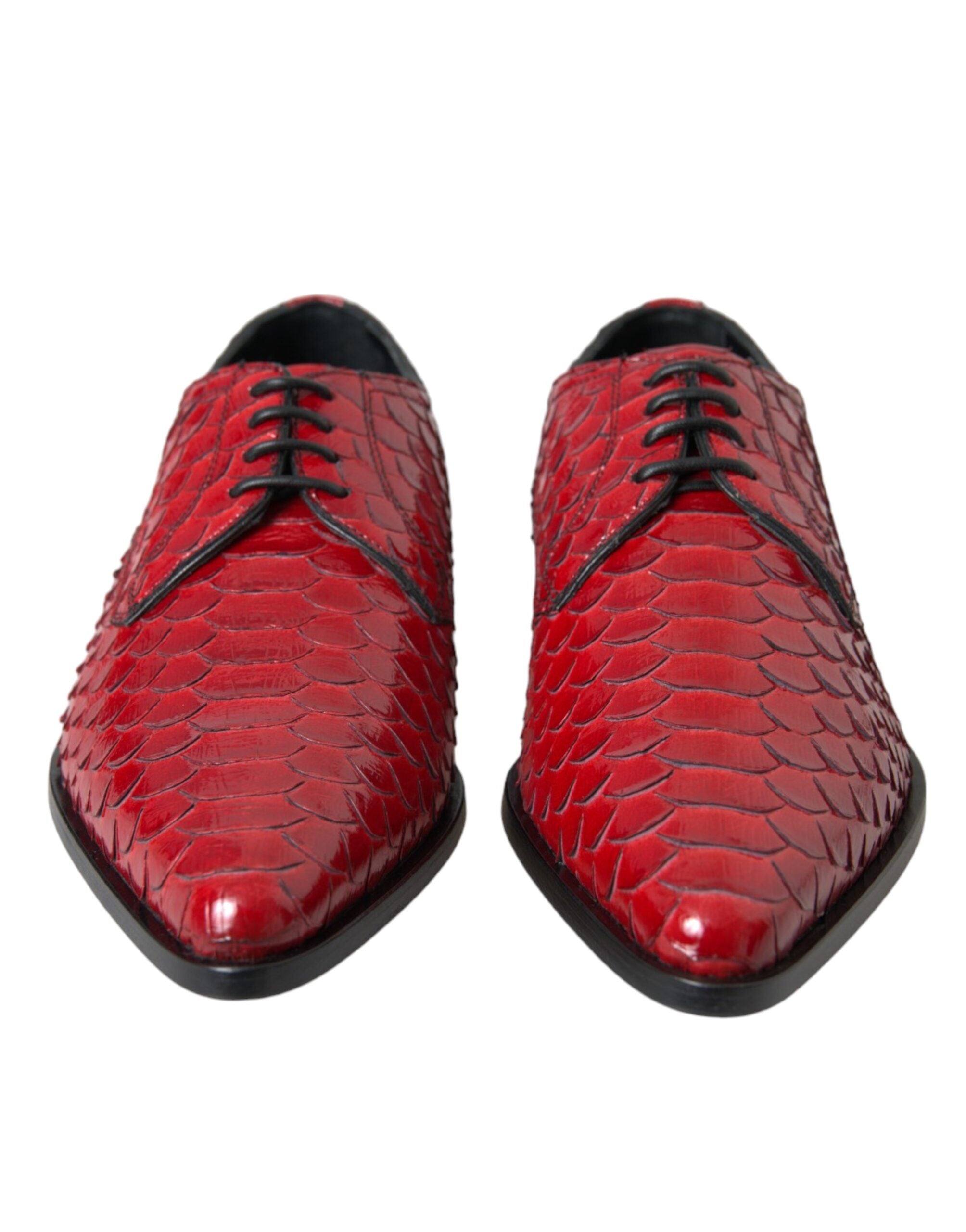 Chaussures Derby pour homme Dolce & Gabbana, rouges, texturées et vernies, chaussures formelles élégantes et raffinées.