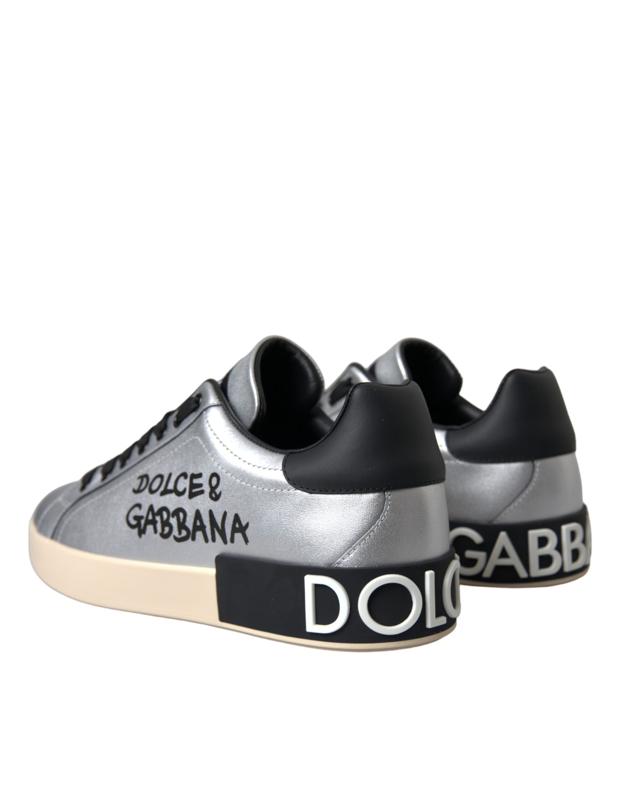 Sneakers en cuir de veau argenté Portofino de Dolce & Gabbana pour homme, vue de face avec détails de la chaussure