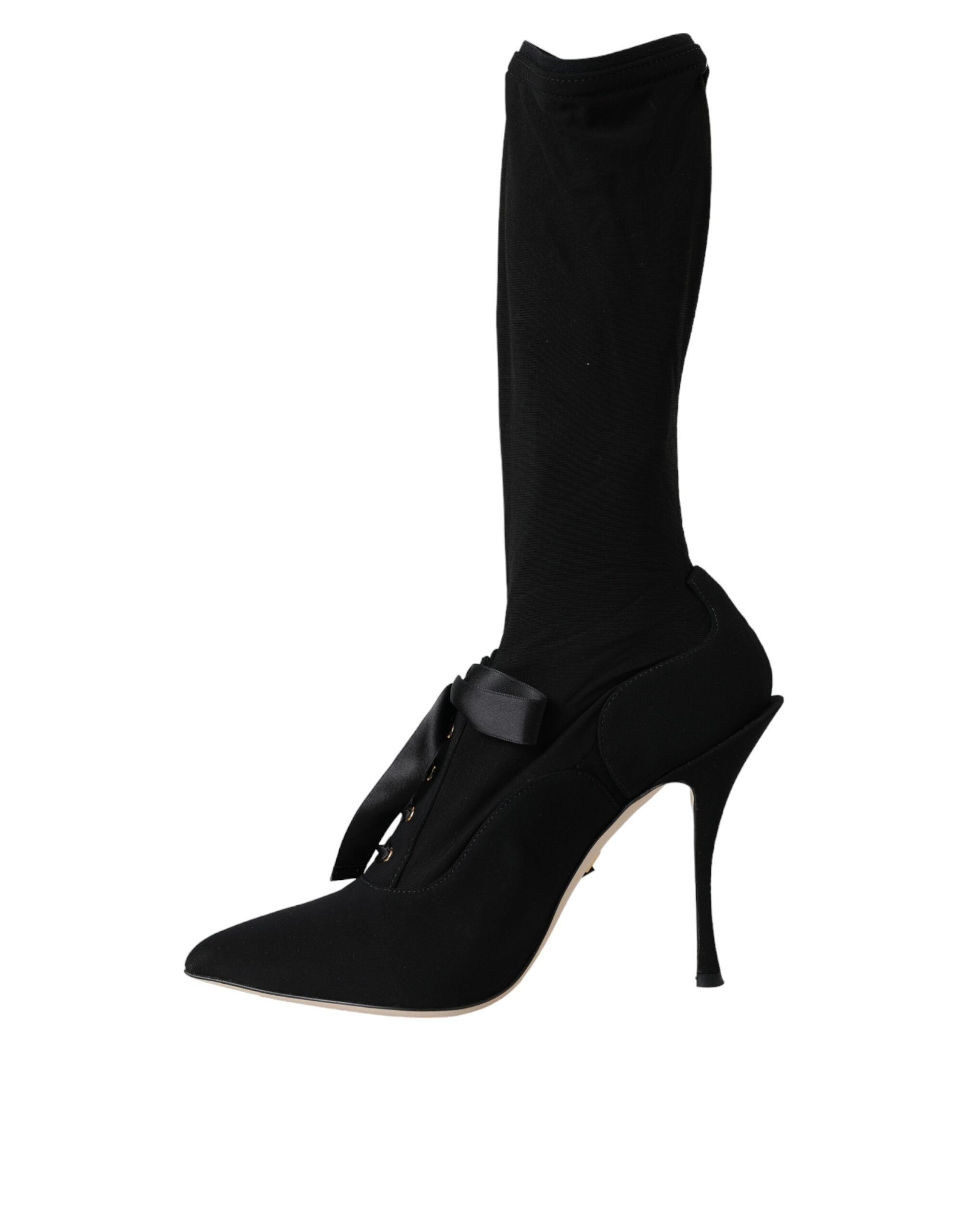 Chaussures Dolce & Gabbana, bottines noires à talons stilettos, mi-mollet, élégantes et sophistiquées.
