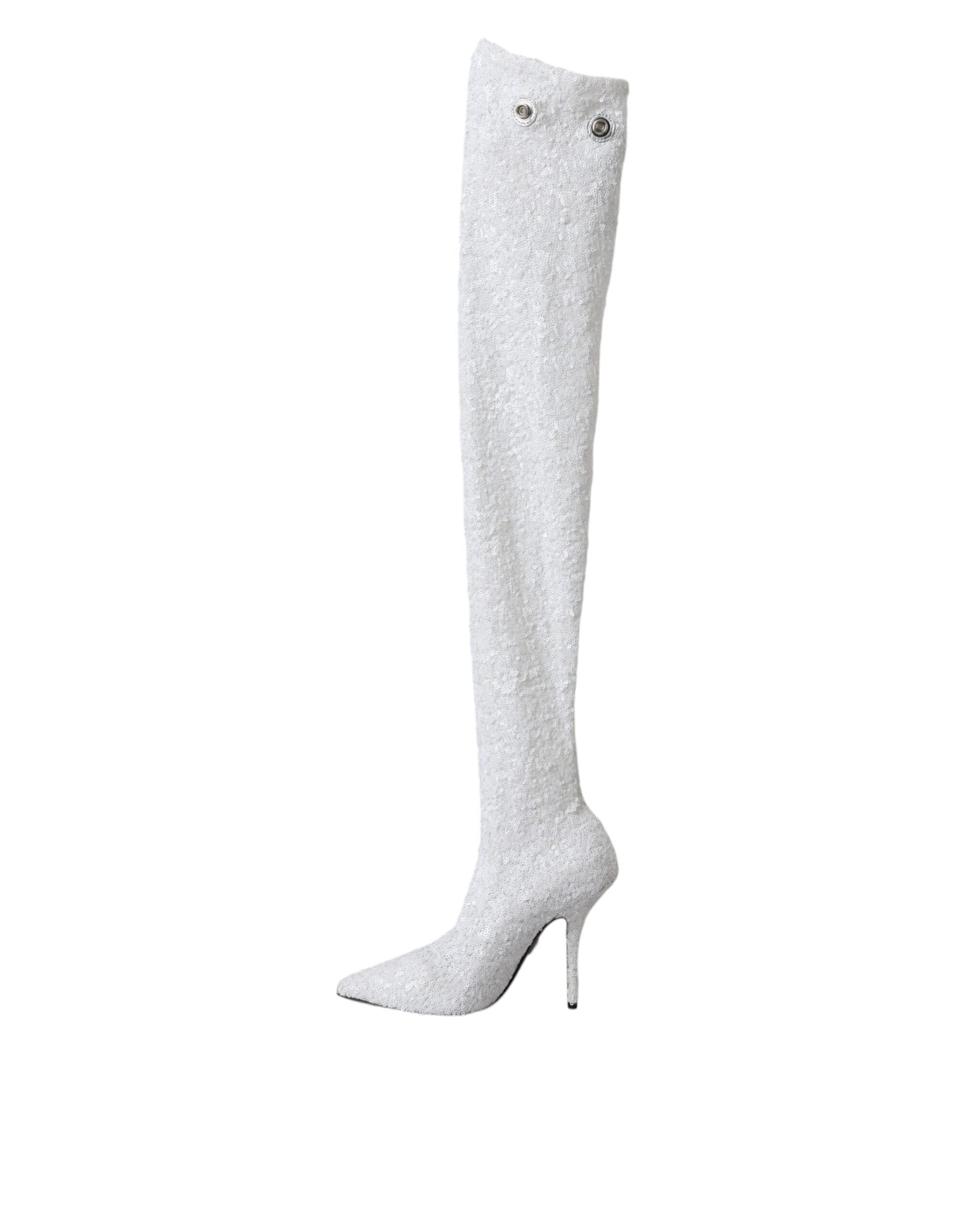 Chaussures à talons stilettos blanches Dolce & Gabbana, bottes hautes jusqu'aux genoux, élégantes et sophistiquées.