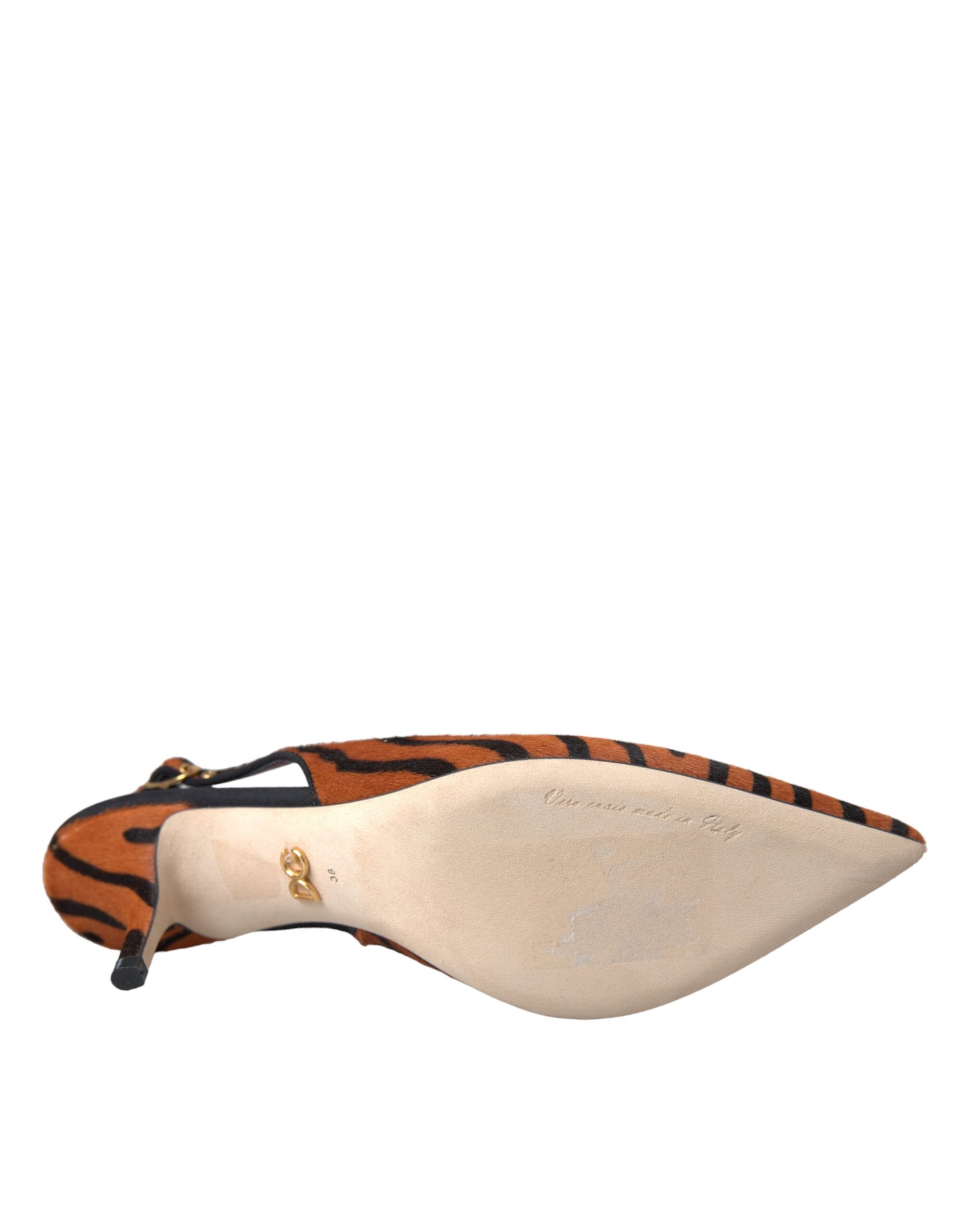 Chaussures Dolce & Gabbana en cuir noir orange et zèbre, sandales à talons avec design élégant et motif animalier.