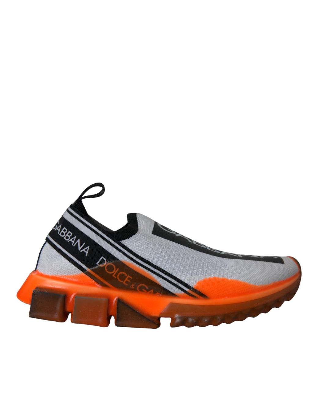 Baskets Dolce & Gabbana Sorrento noires et blanches avec touches d'orange, en slip-on, vues de côté sur fond blanc.