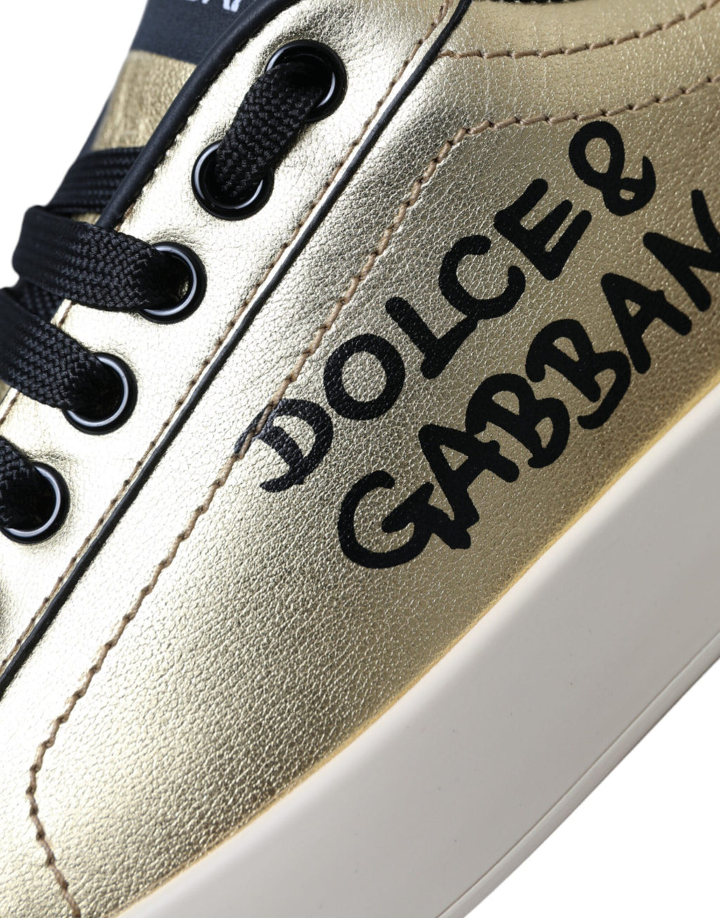 Chaussures pour femmes Dolce & Gabbana Portofino en cuir de veau doré, baskets élégantes en cuir avec design sophistiqué.