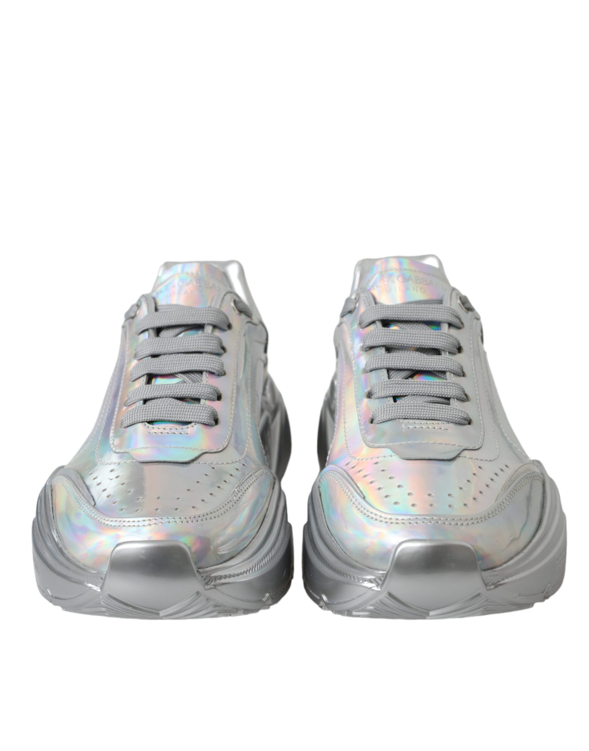 Chaussures sneakers en cuir argenté iridescent Dolce & Gabbana DAYMASTER, style moderne et élégant.