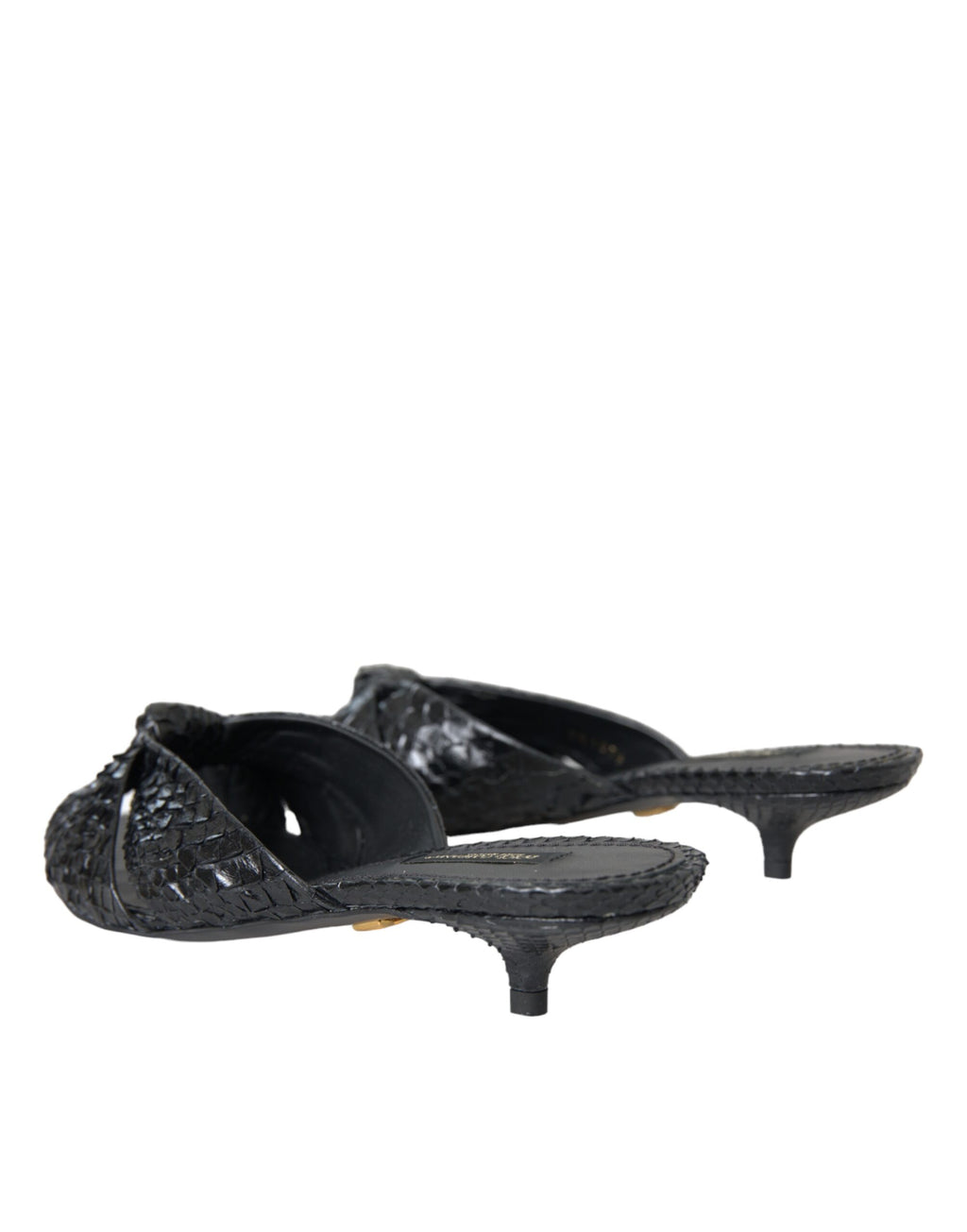 Sandales à talons Dolce & Gabbana en cuir exotique noir, slides élégants, visibles avec détails de la texture en cuir.