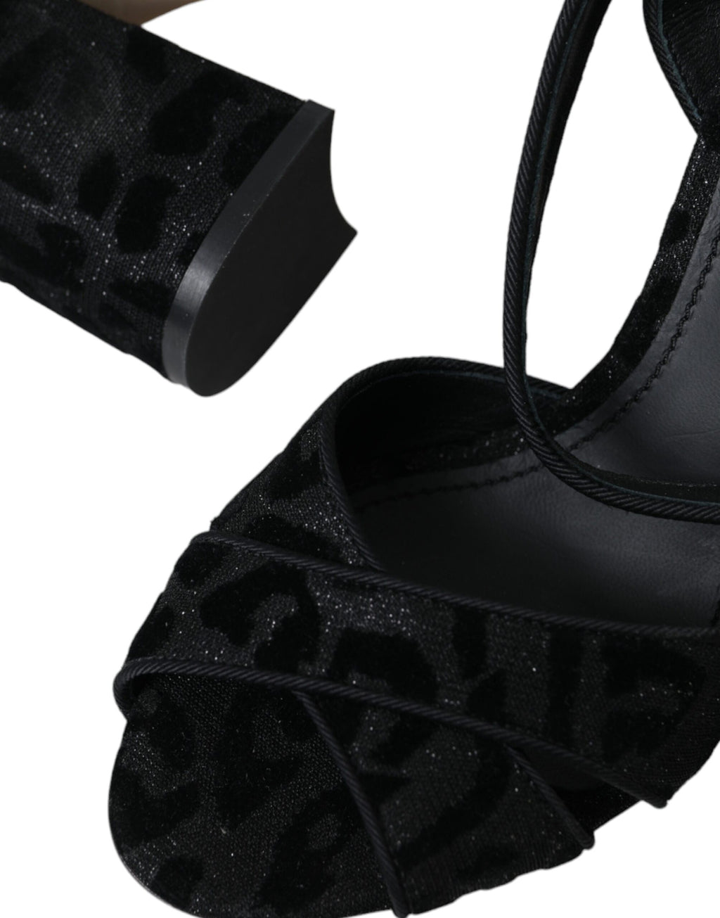 Sandales à talons Dolce & Gabbana en suède noir avec motifs léopard, chaussures élégantes et tendance.