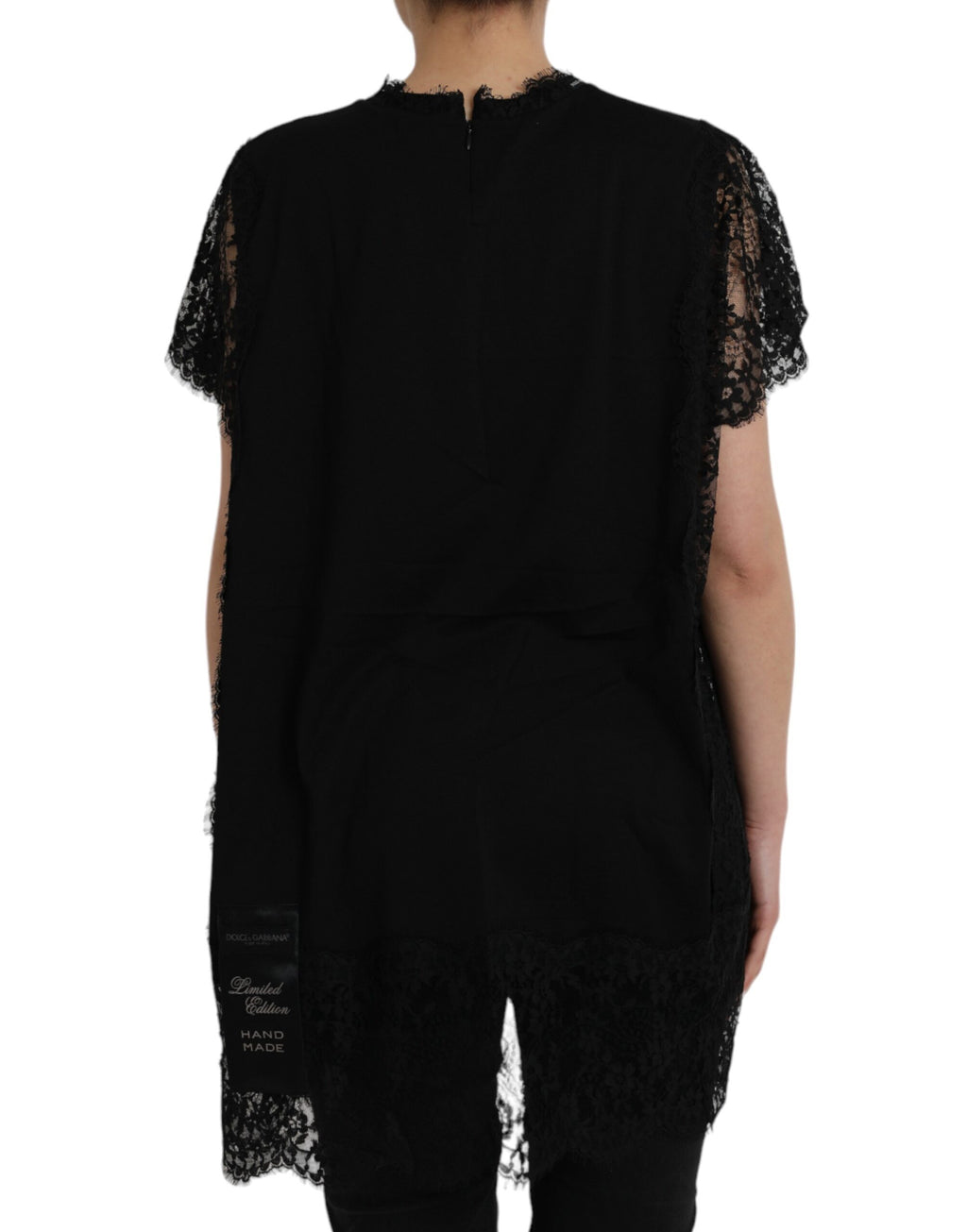 T-shirt en coton noir avec impression de cœur sacré en dentelle Dolce & Gabbana, mode élégante et détaillée.