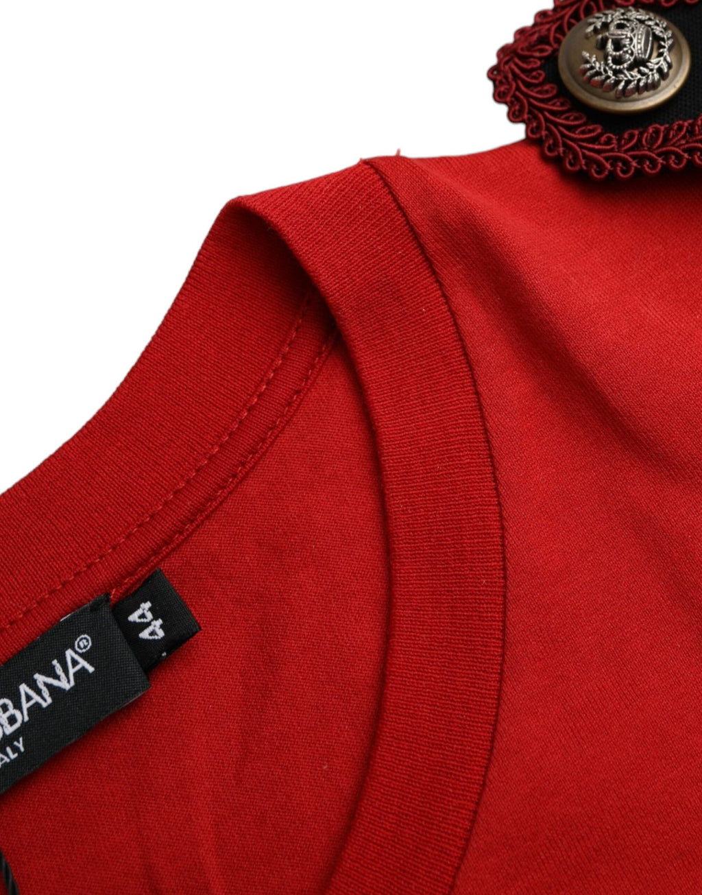 T-shirt Dolce & Gabbana en coton rouge avec imprimé graphique à col rond, vue de face.