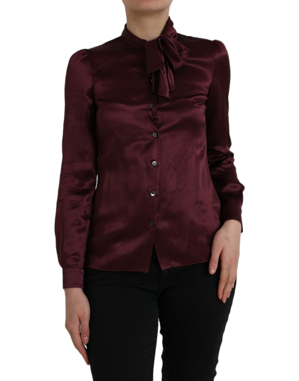 Haut à manches longues Dolce & Gabbana en col ascot bordeaux, blouse élégante avec détails sophistiqués.
