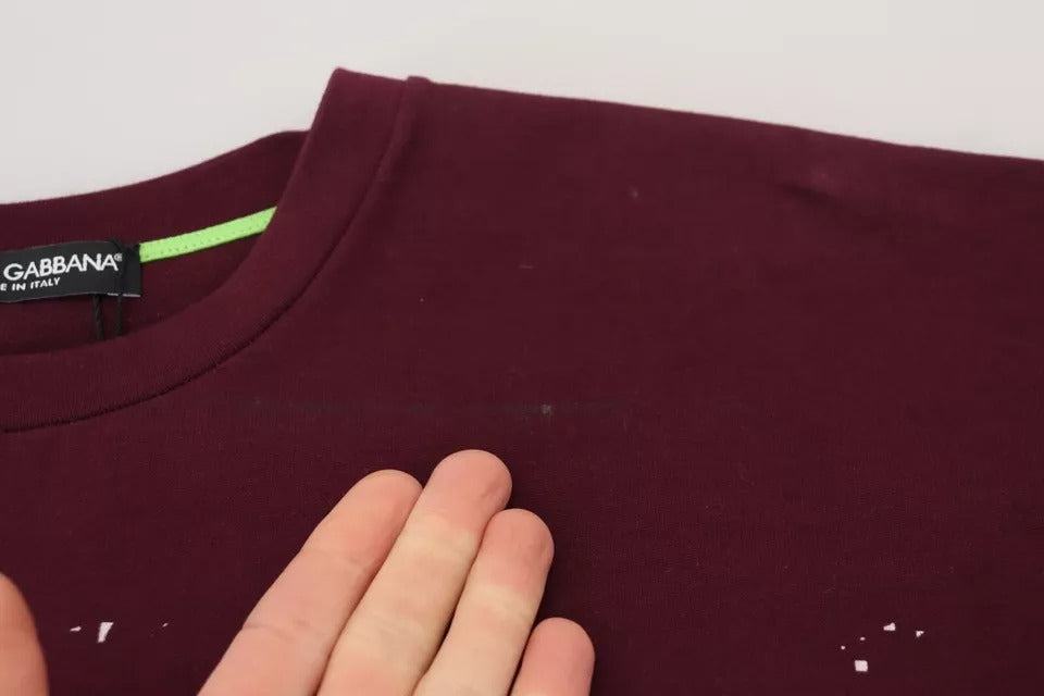 T-shirt rond en coton Dolce & Gabbana Bordeaux avec imprimé D&G, vue de face.