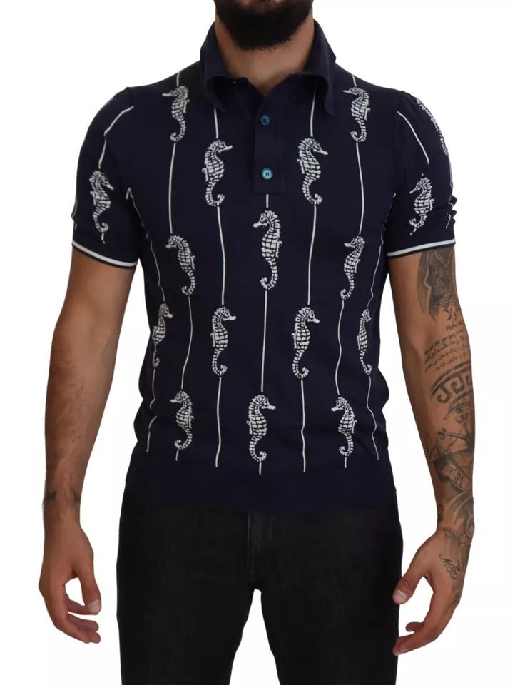 T-shirt polo bleu marine Dolce & Gabbana avec motif de cheval marin et col classique, en coton de haute qualité.