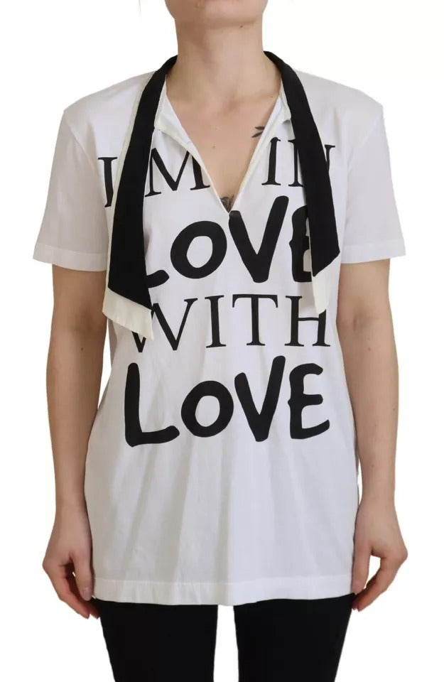 T-shirt blanc en coton Dolce & Gabbana avec col ascot imprimé, style élégant et décontracté, vue de face.