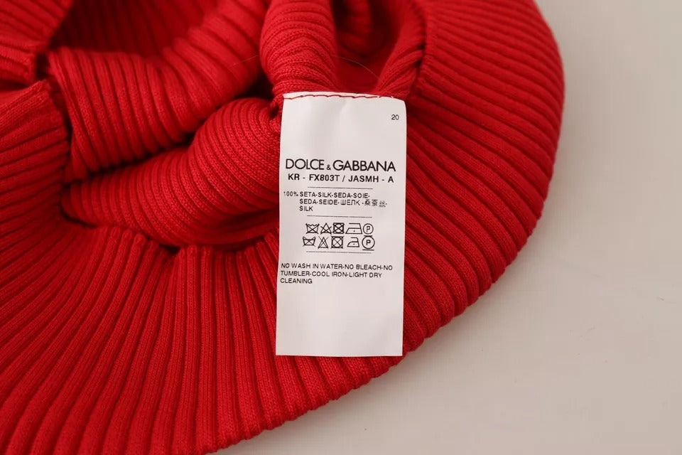 T-shirt à manches courtes en soie rouge de Dolce & Gabbana, vue de face, élégante et douce au toucher.