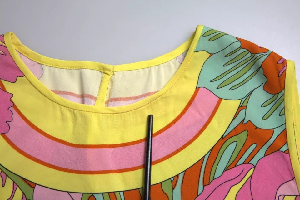 Débardeur sans manches en soie multicolore à fleurs de Dolce & Gabbana, élégant et léger, avec motif floral vibrant.