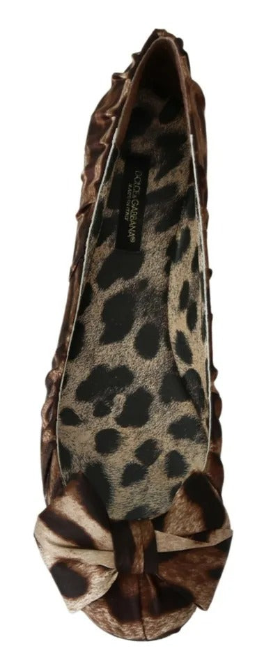 Chaussures ballerines en soie à imprimé léopard marron de Dolce & Gabbana, chaussures élégantes pour femmes.