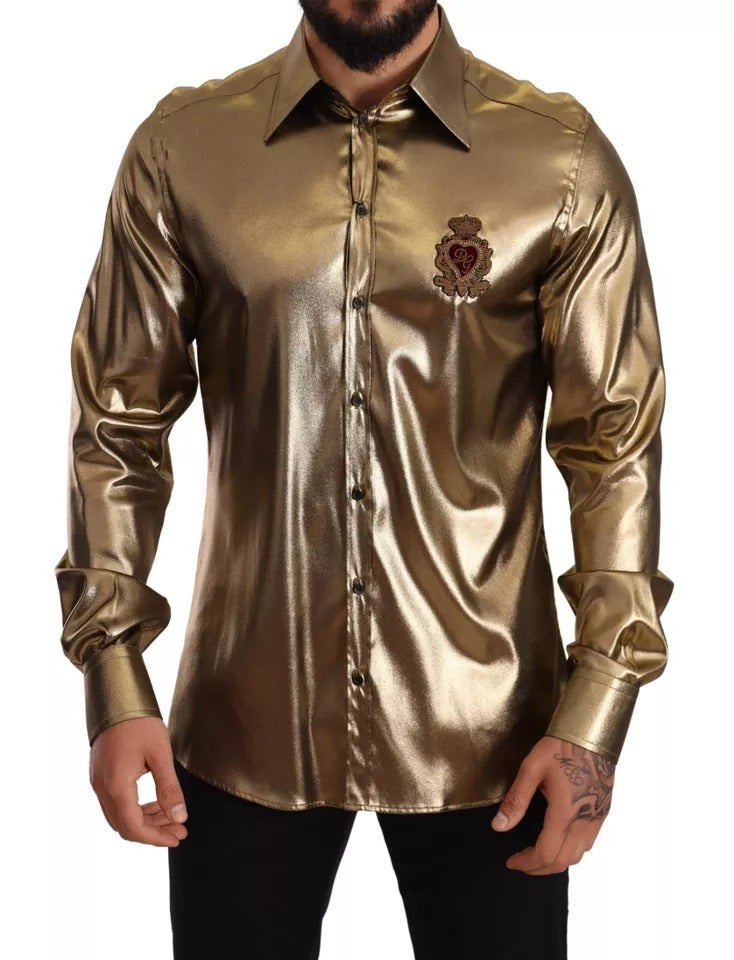 Chemise en soie Dolce & Gabbana or métallisé avec broderie de couronne dorée, design élégant et luxueux.