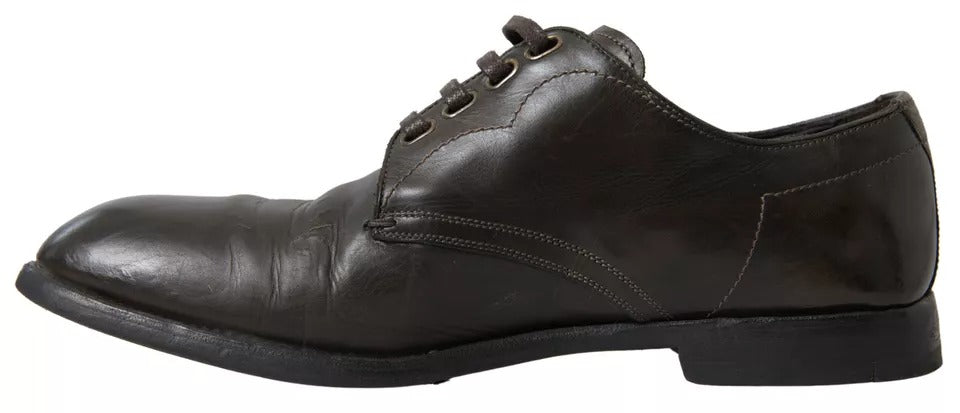 Chaussures formelles en cuir vert pour homme de Dolce & Gabbana, élégantes et sophistiquées.