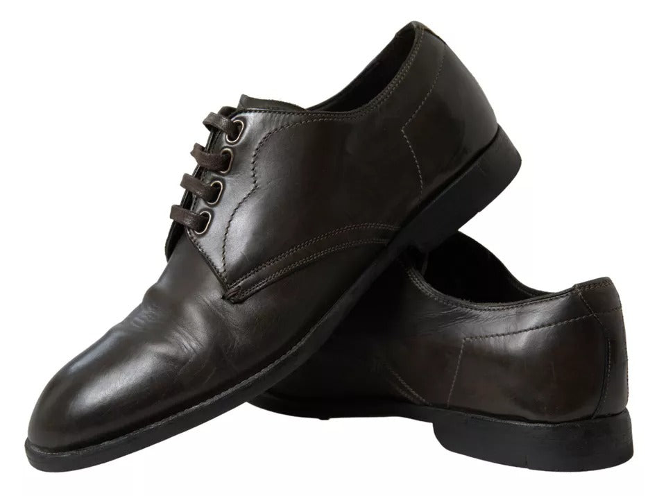 Chaussures habillées en cuir vert pour homme de Dolce & Gabbana, élégantes et sophistiquées.