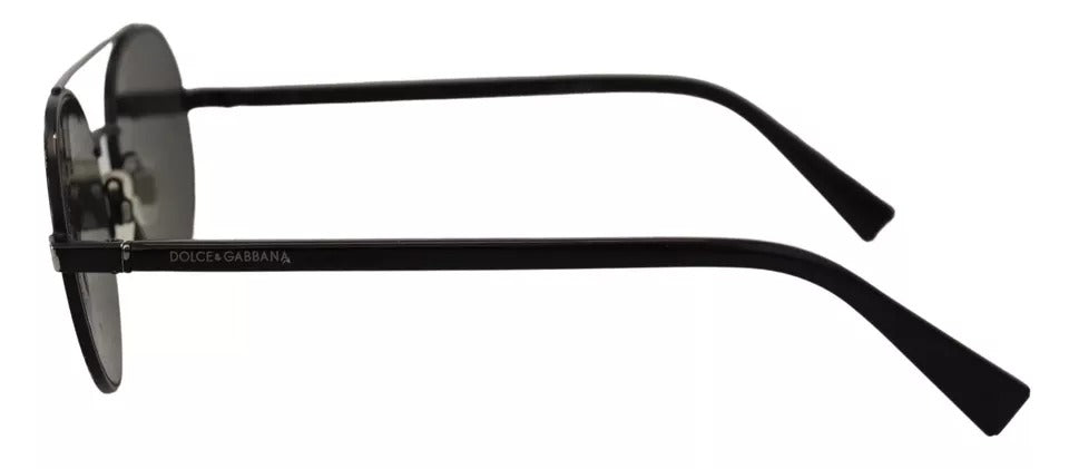 Lunettes de soleil Dolce & Gabbana, monture noire mate en acier avec verres verts, style élégant et moderne.