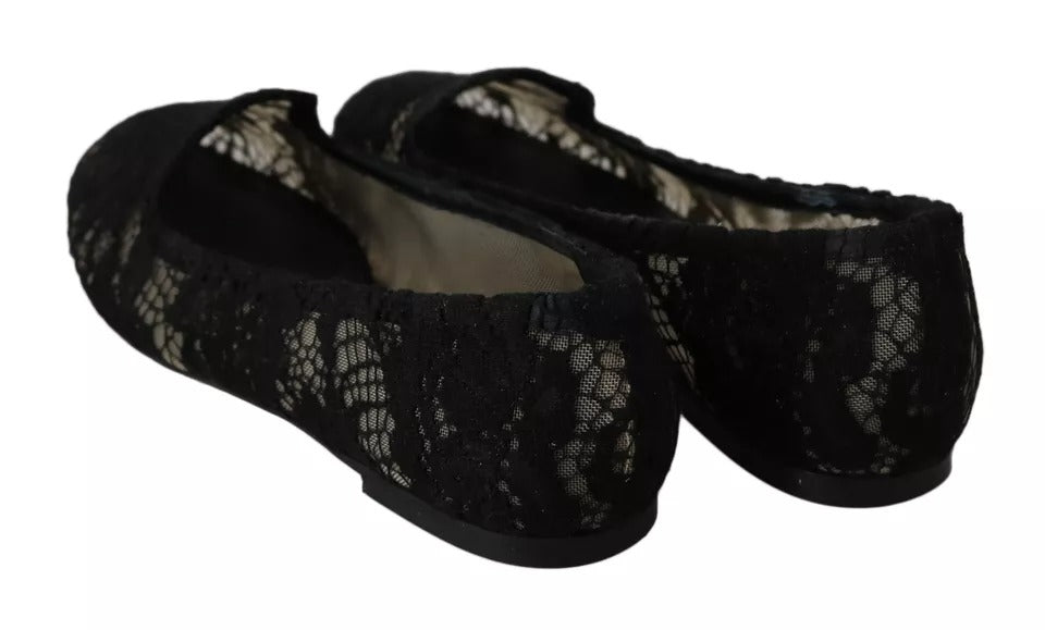 Chaussures mocassins Dolce & Gabbana noirs à fleurs en dentelle, chaussures plates élégantes et raffinées.