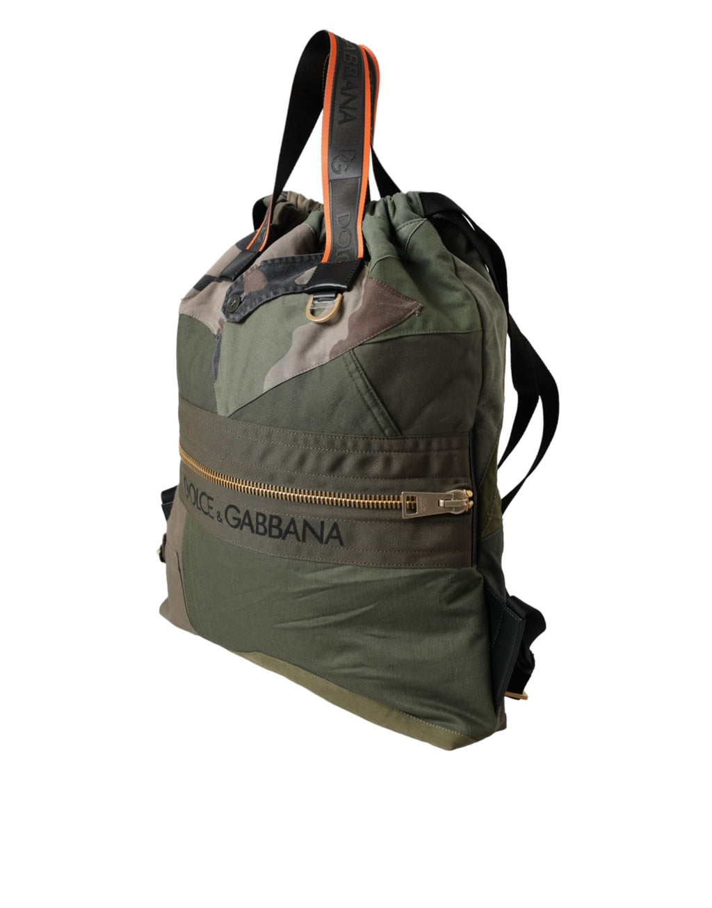 Sac à dos Dolce & Gabbana en vert militaire avec patchwork, style robuste et tendance, vue de face.