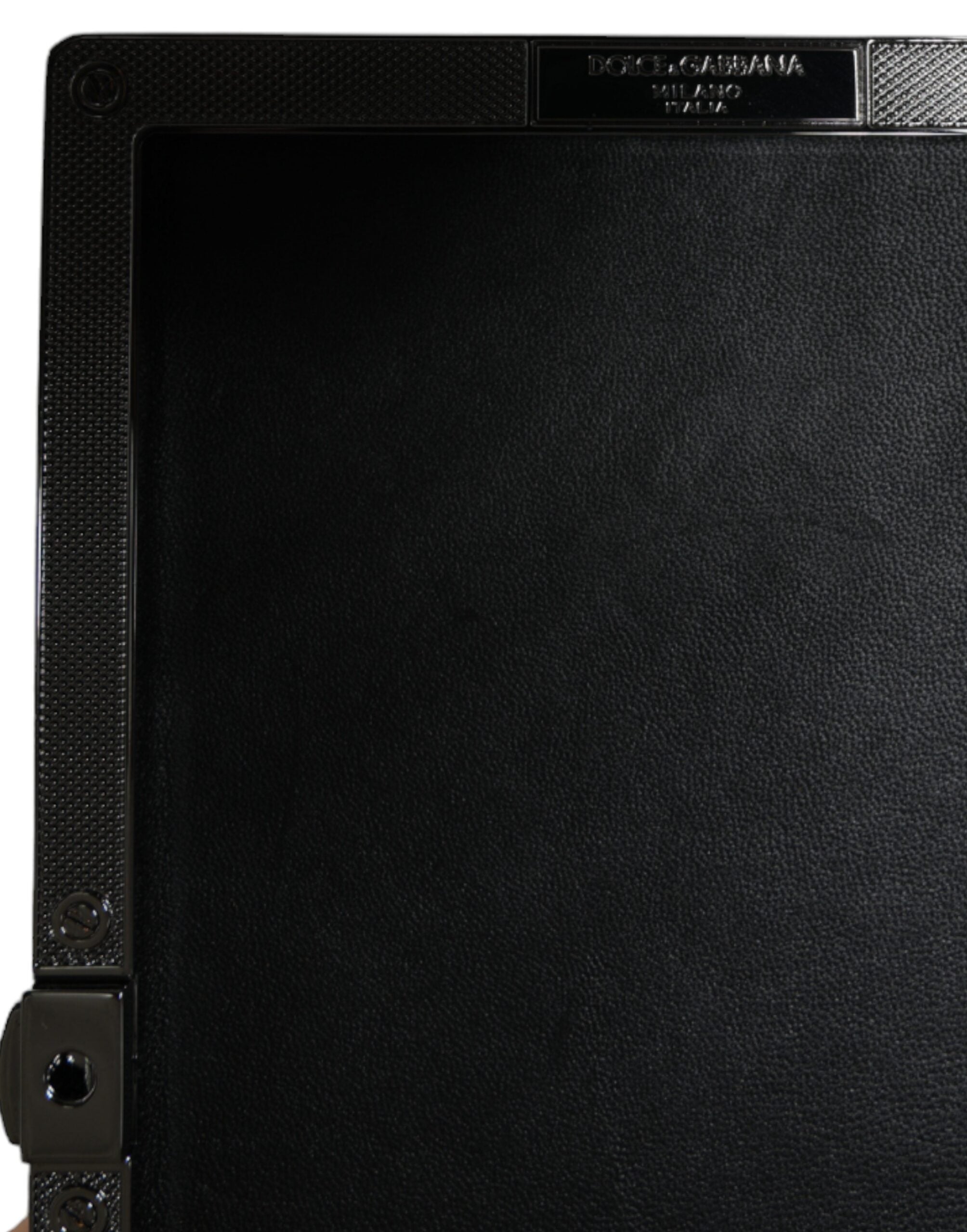 Sac clutch noir en velours Dolce & Gabbana avec cristaux, parfait pour une soirée élégante.
