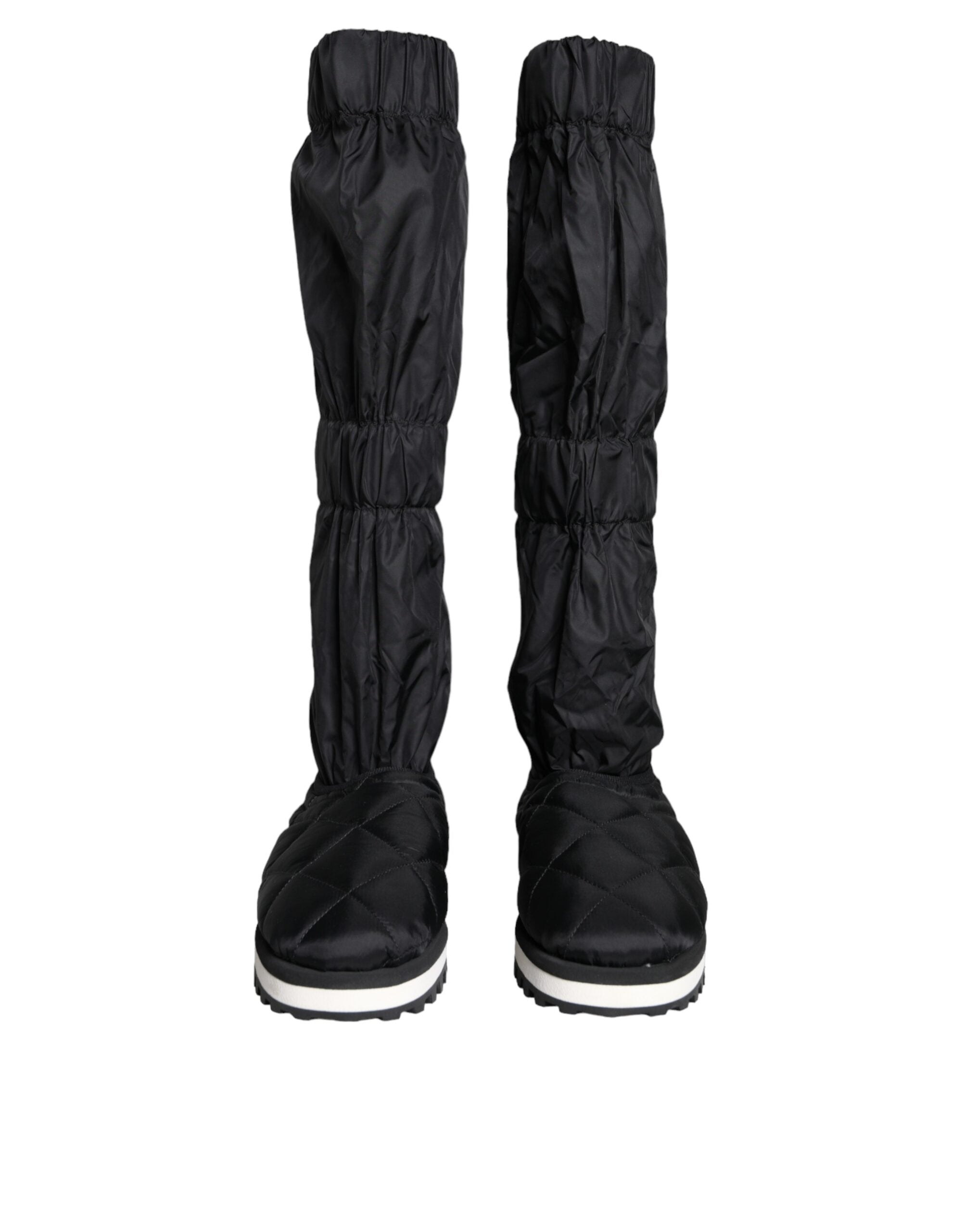Bottes montantes noires de luxe Dolce & Gabbana en quilting, chaussures sneakers haut de gamme pour femmes.
