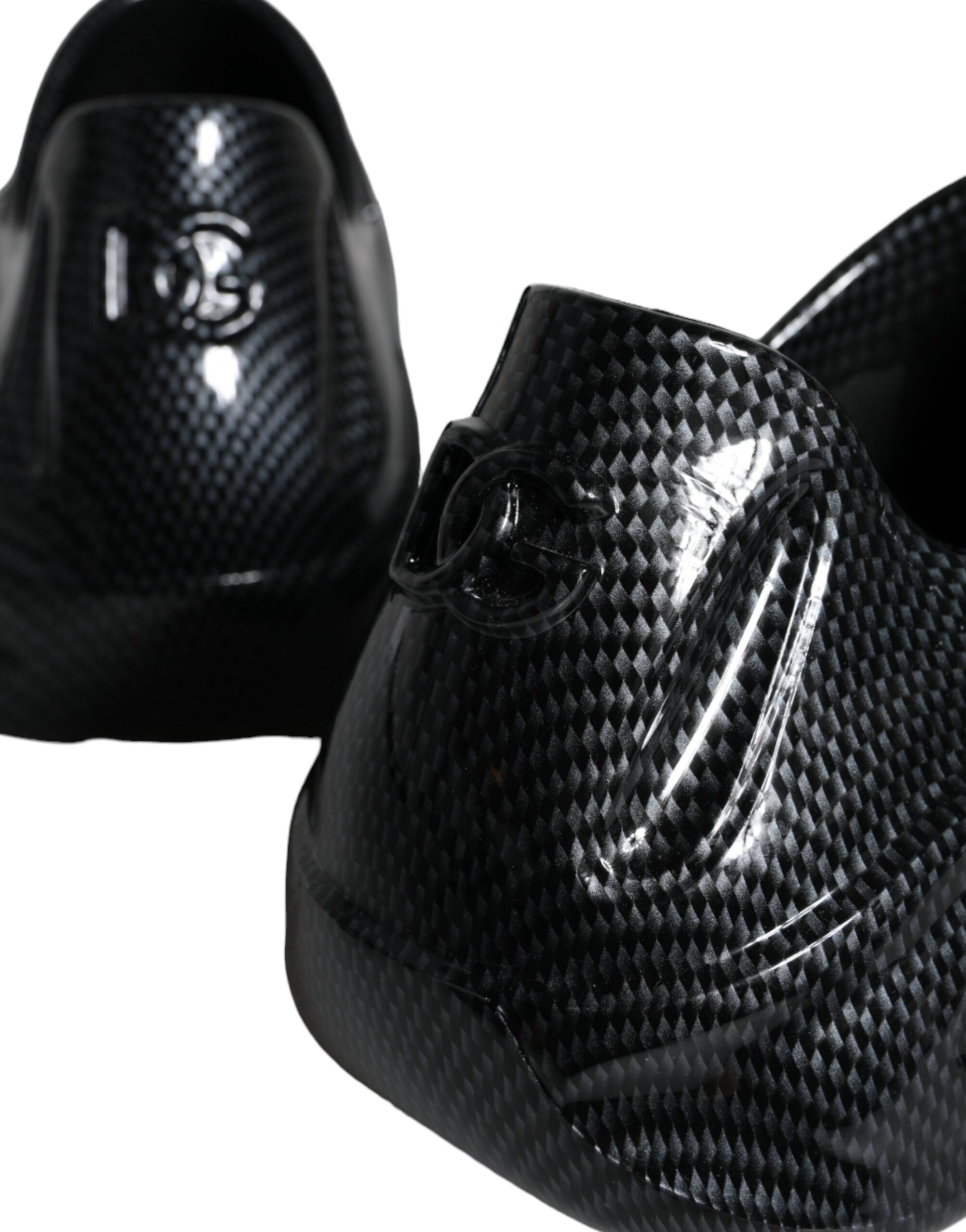 Chaussures sneakers basses pour hommes Dolce & Gabbana en caoutchouc noir avec effet métallisé.