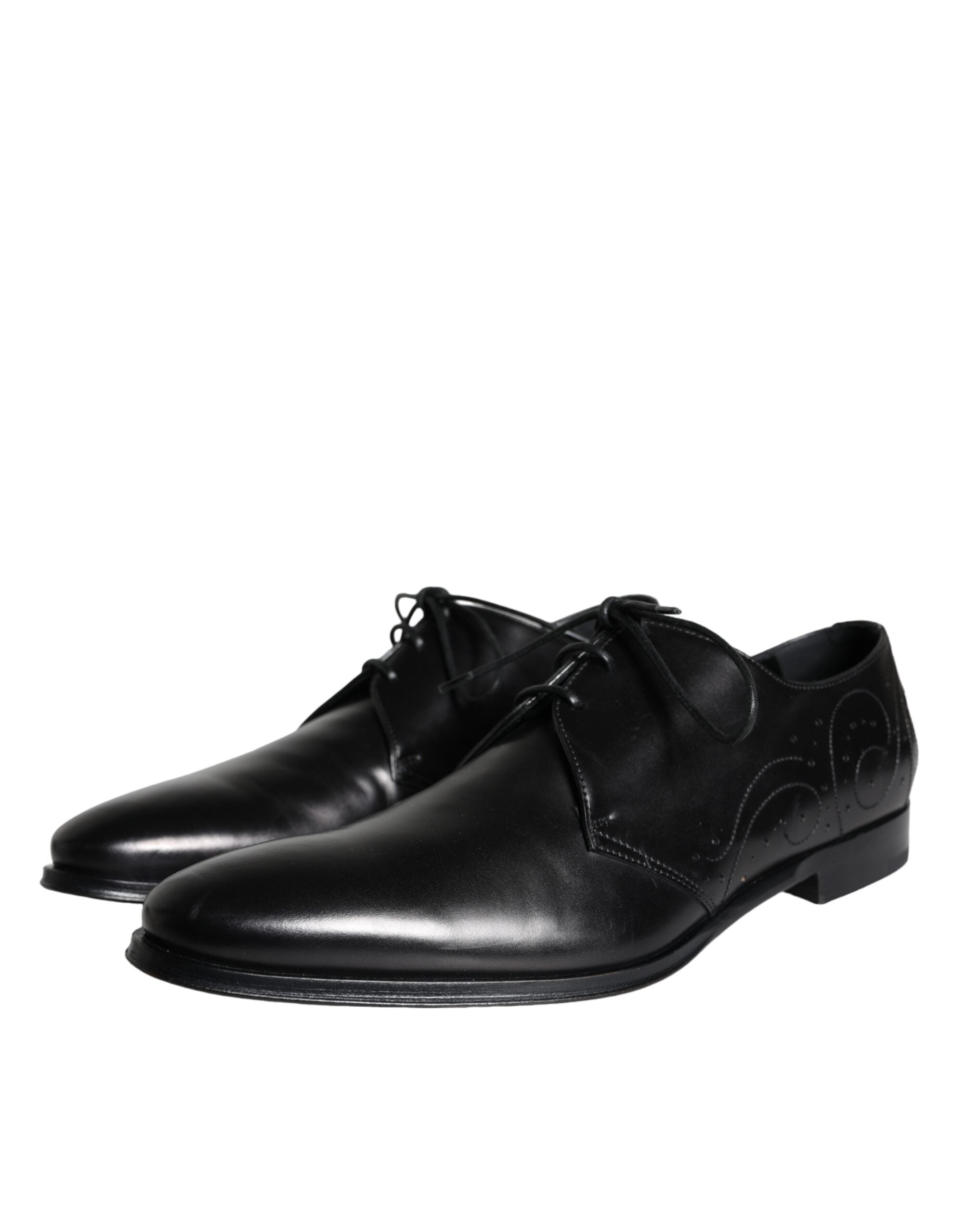 Chaussures Derby pour homme en cuir de veau noir de Dolce & Gabbana, élégantes et sophistiquées, vue de face.