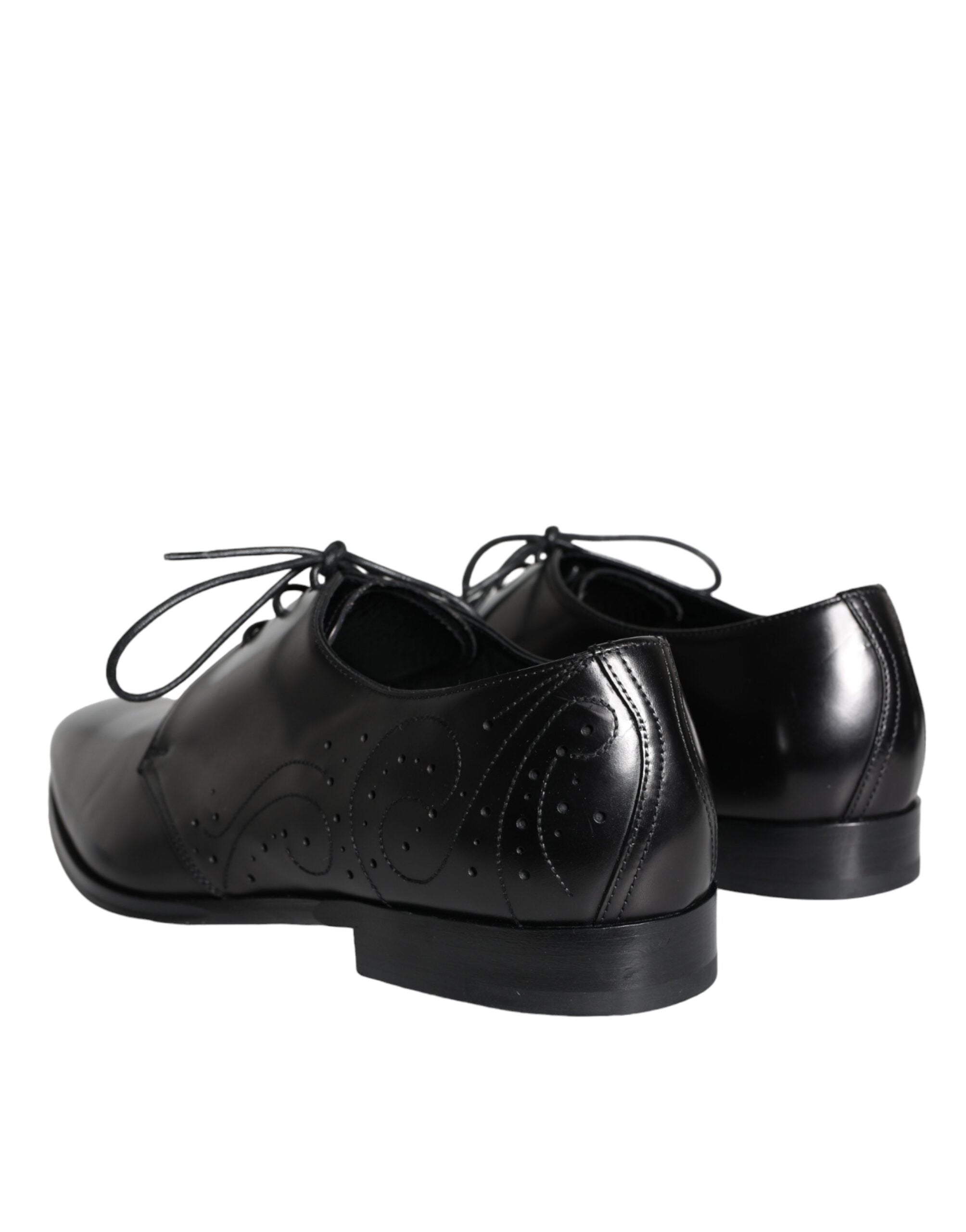 Chaussures derby en cuir de veau noir de Dolce & Gabbana pour hommes, élégantes et sophistiquées.