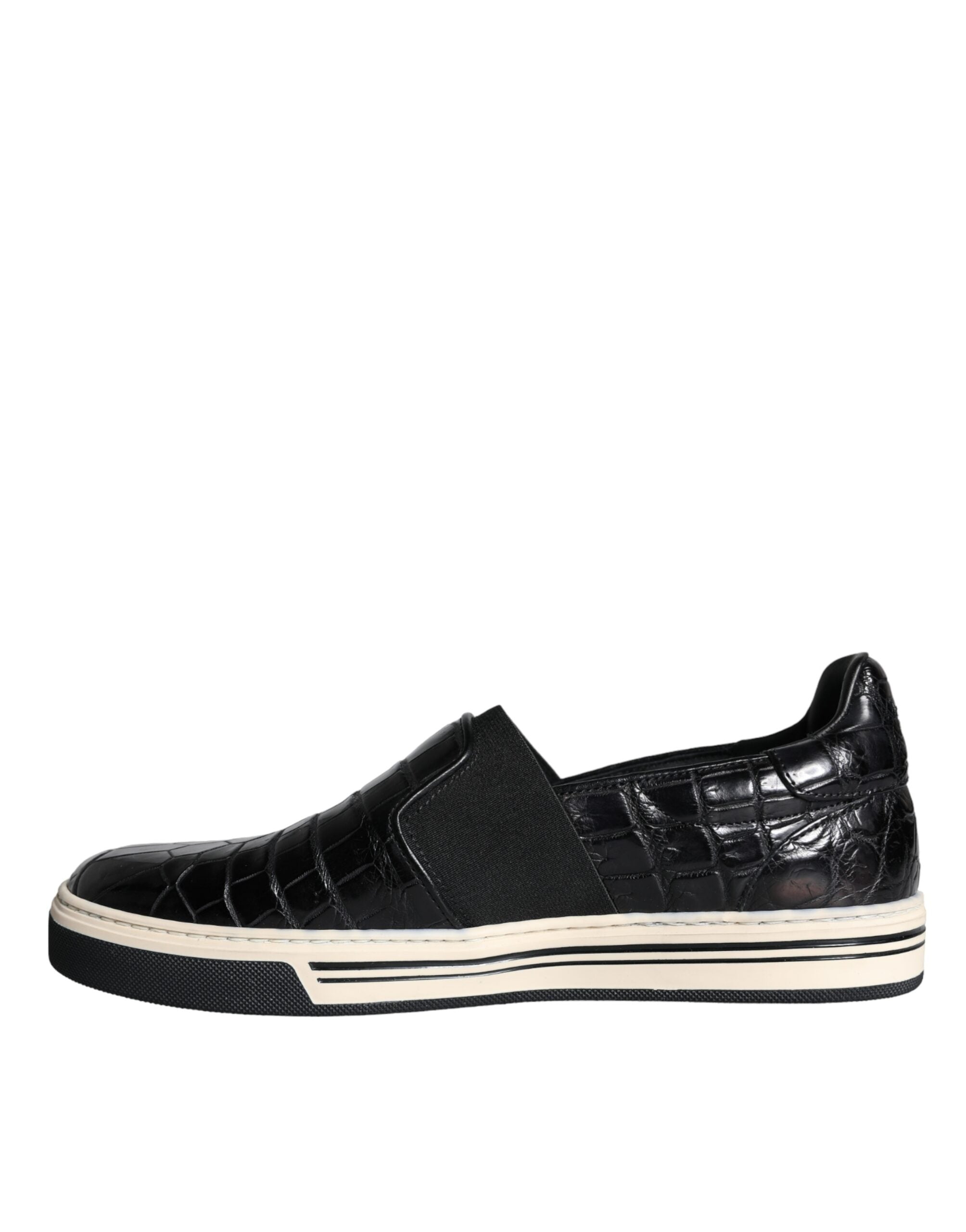 Chaussures décontractées Dolce & Gabbana en cuir noir, mocassins ou slippers pour homme, vue en gros plan.