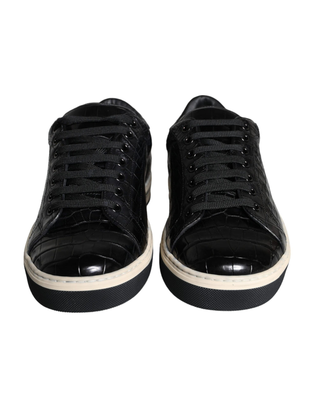 Chaussures sneakers basses en cuir noir pour homme de Dolce & Gabbana, vue de face, détails du design élégant.