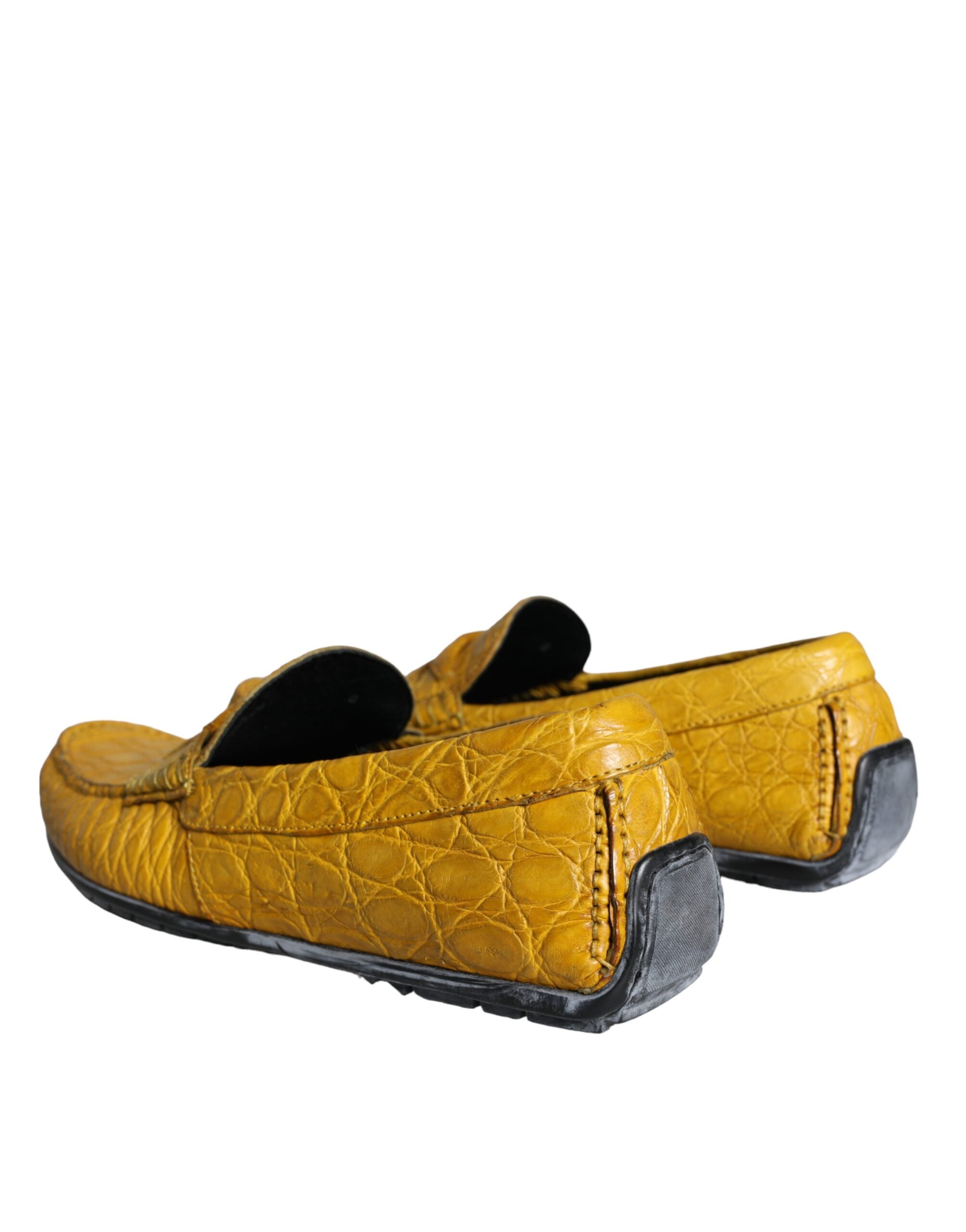 Mocassins en cuir jaune Dolce & Gabbana pour hommes, chaussures slip-on élégantes et confortables.