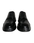 Chaussures Derby noires en cuir de veau de Dolce & Gabbana, chaussures formelles élégantes pour homme.