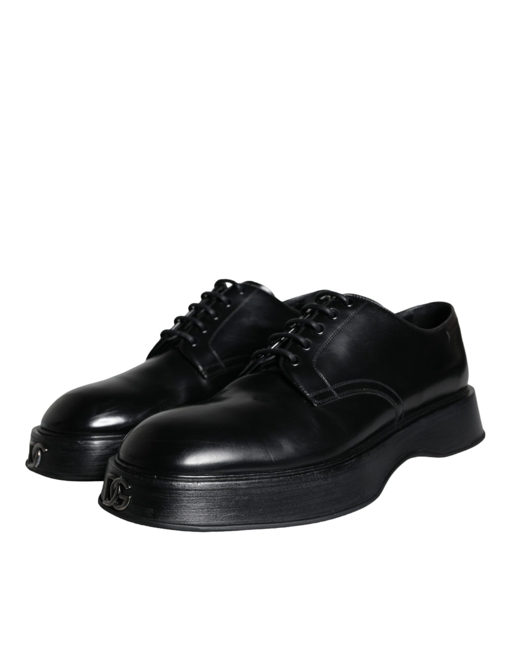 Chaussures Derby habillées en cuir de veau noir de Dolce & Gabbana, élégantes et classiques pour homme.