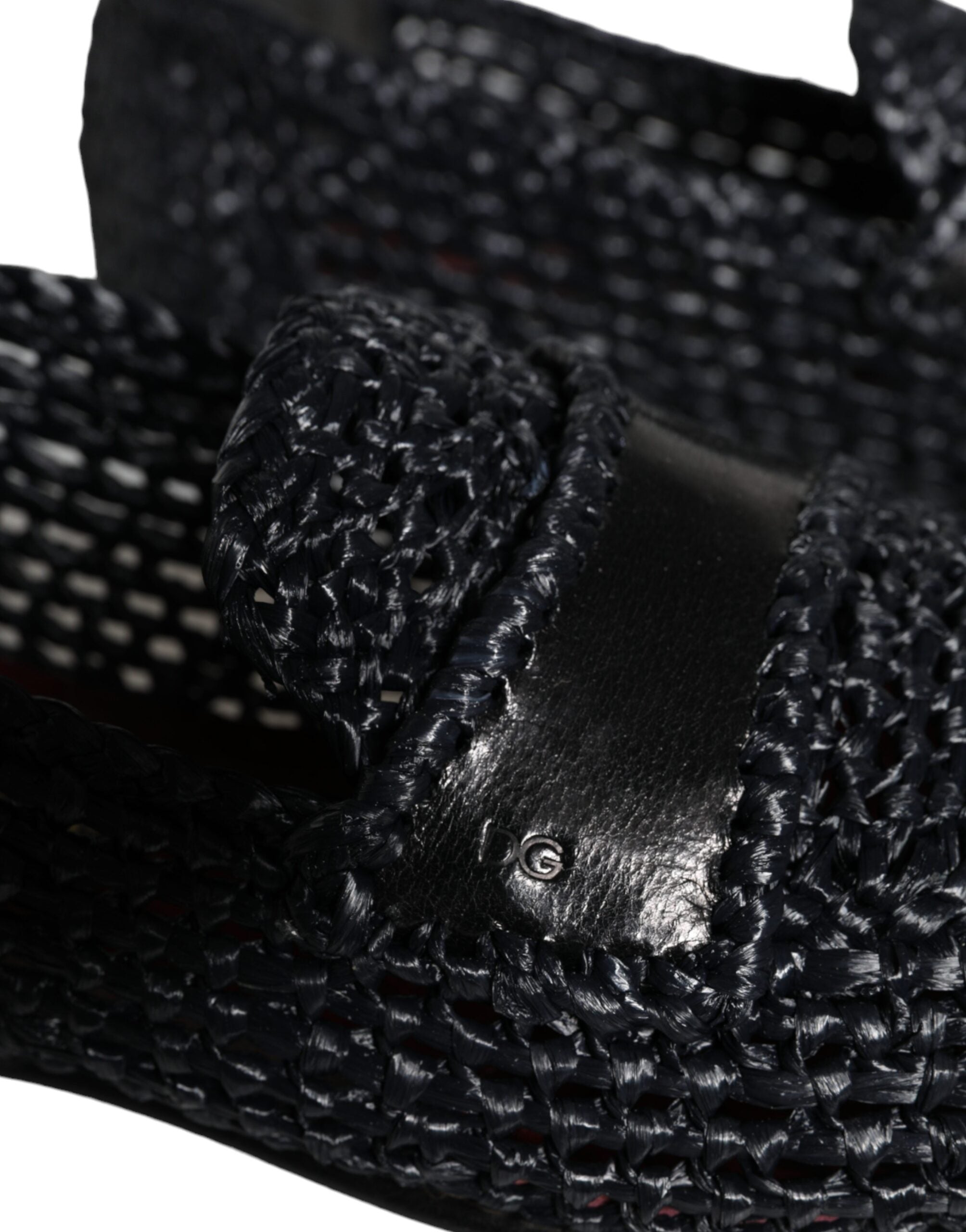 Chaussures homme Dolce & Gabbana mocassins en rafia tissé noir, style slip-on élégants et confortables.