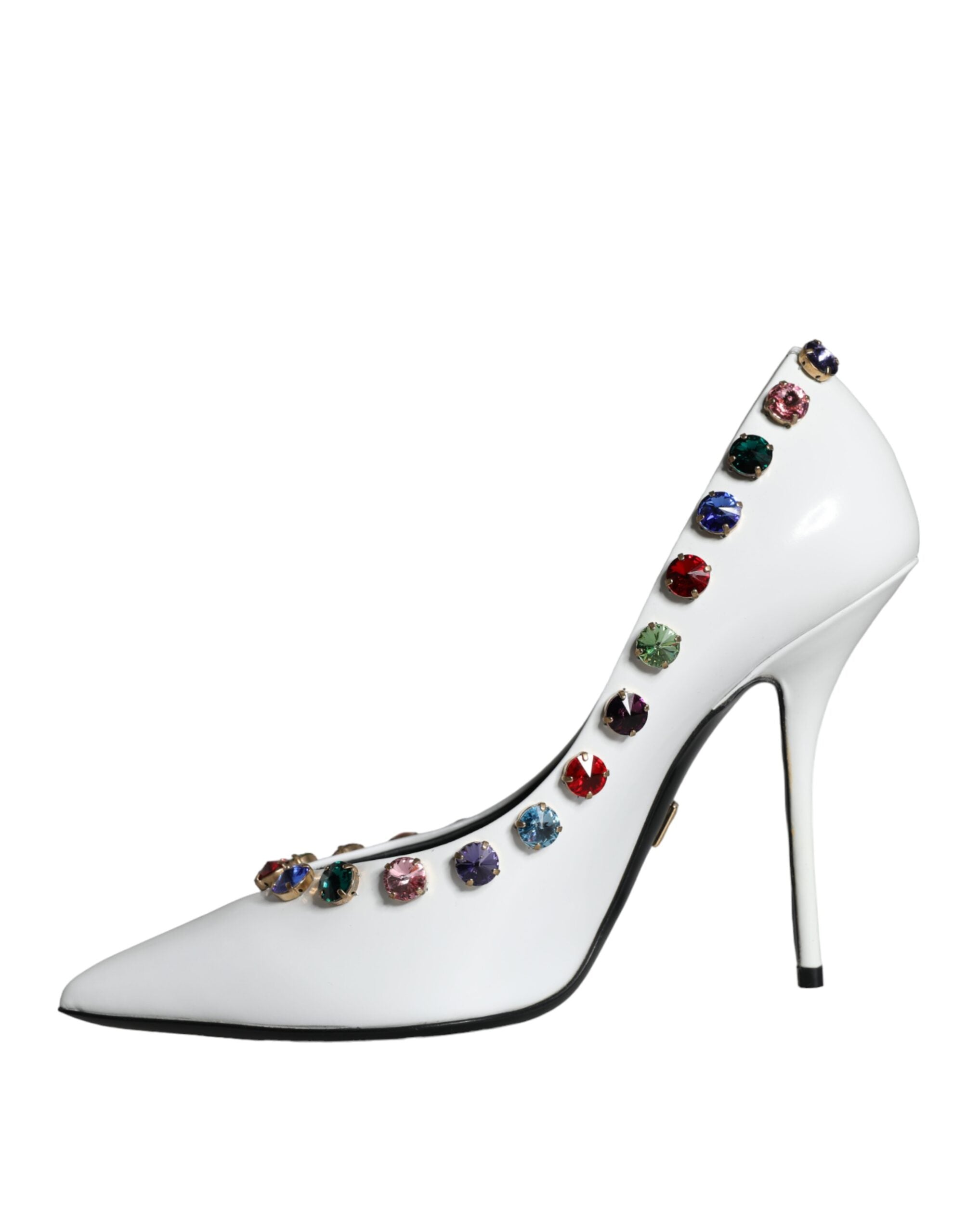Escarpins en cuir blanc avec cristaux Dolce & Gabbana, talons hauts élégants et chaussures sophistiquées pour femmes.