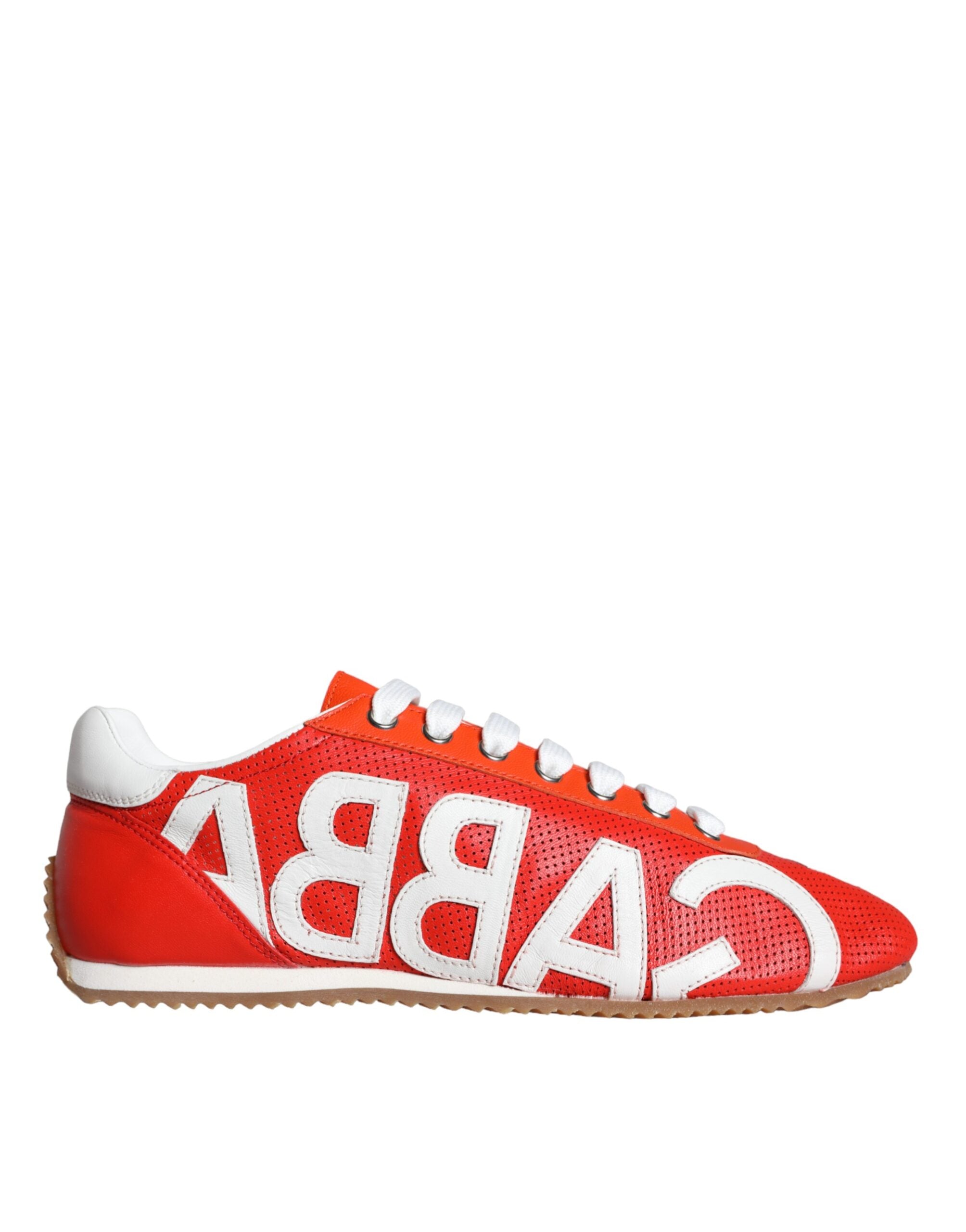 Chaussures sneakers Dolce & Gabbana en cuir rouge et blanc avec logo, style décontracté et tendance, vue de face.