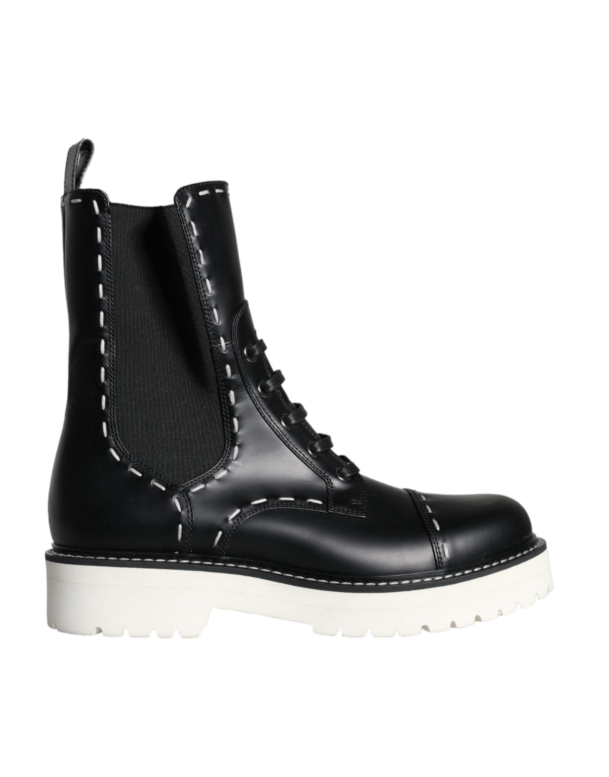 Bottes Dolce & Gabbana en cuir noir, style combat, mi-mollet, pour femme, avec détails robustes et semelle épaisse.