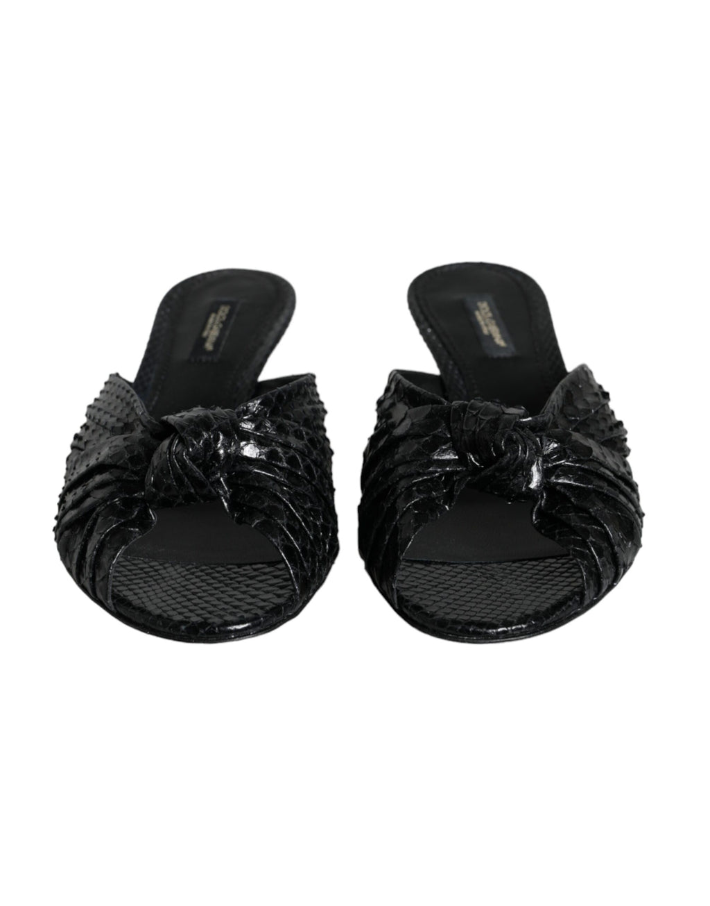 Sandales à talons noires en cuir Dolce & Gabbana, chaussures élégantes avec bride large et design sophistiqué.