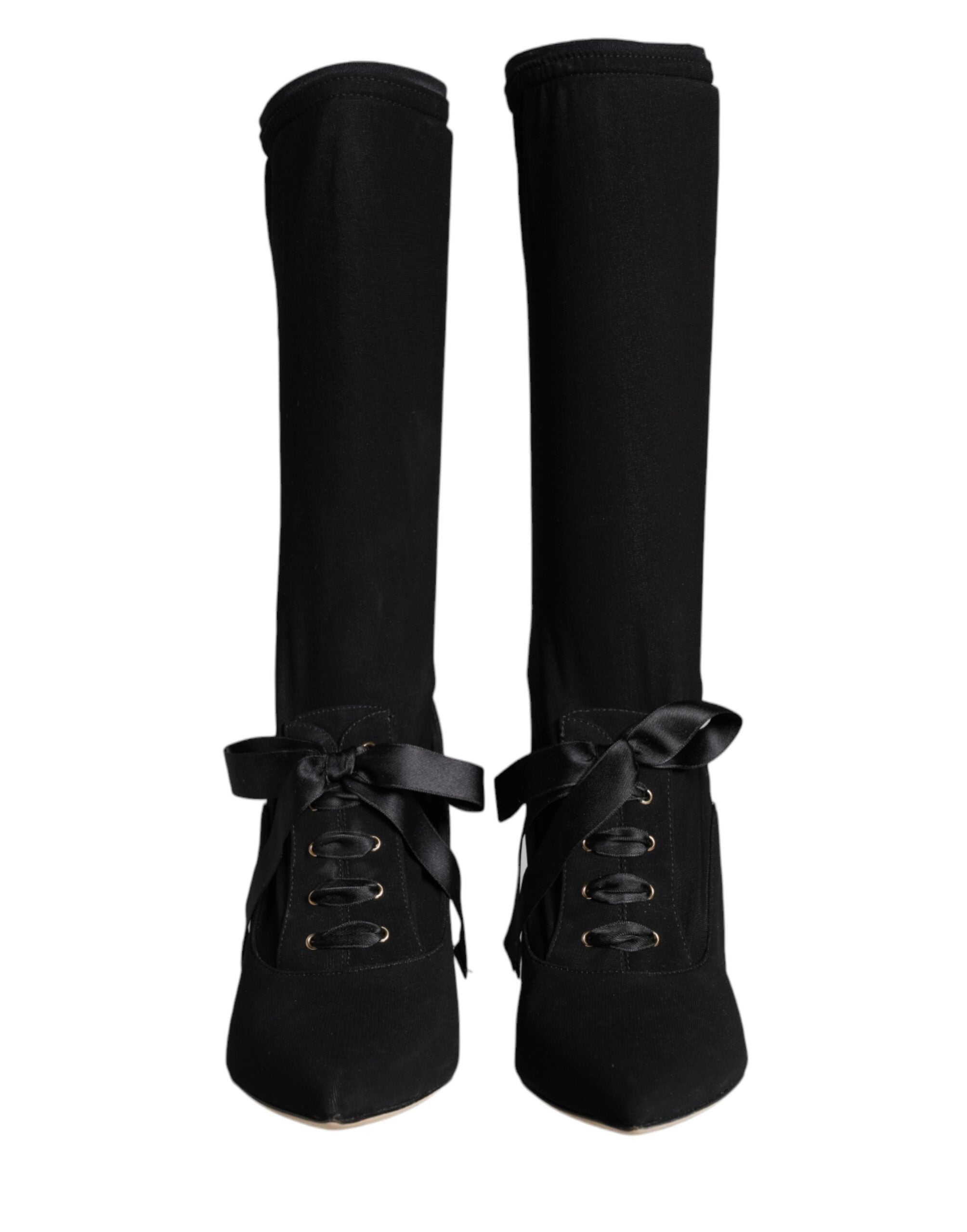 Chaussures Dolce & Gabbana, bottines noires à talons stiletto mi-mollet, élégantes et sophistiquées.