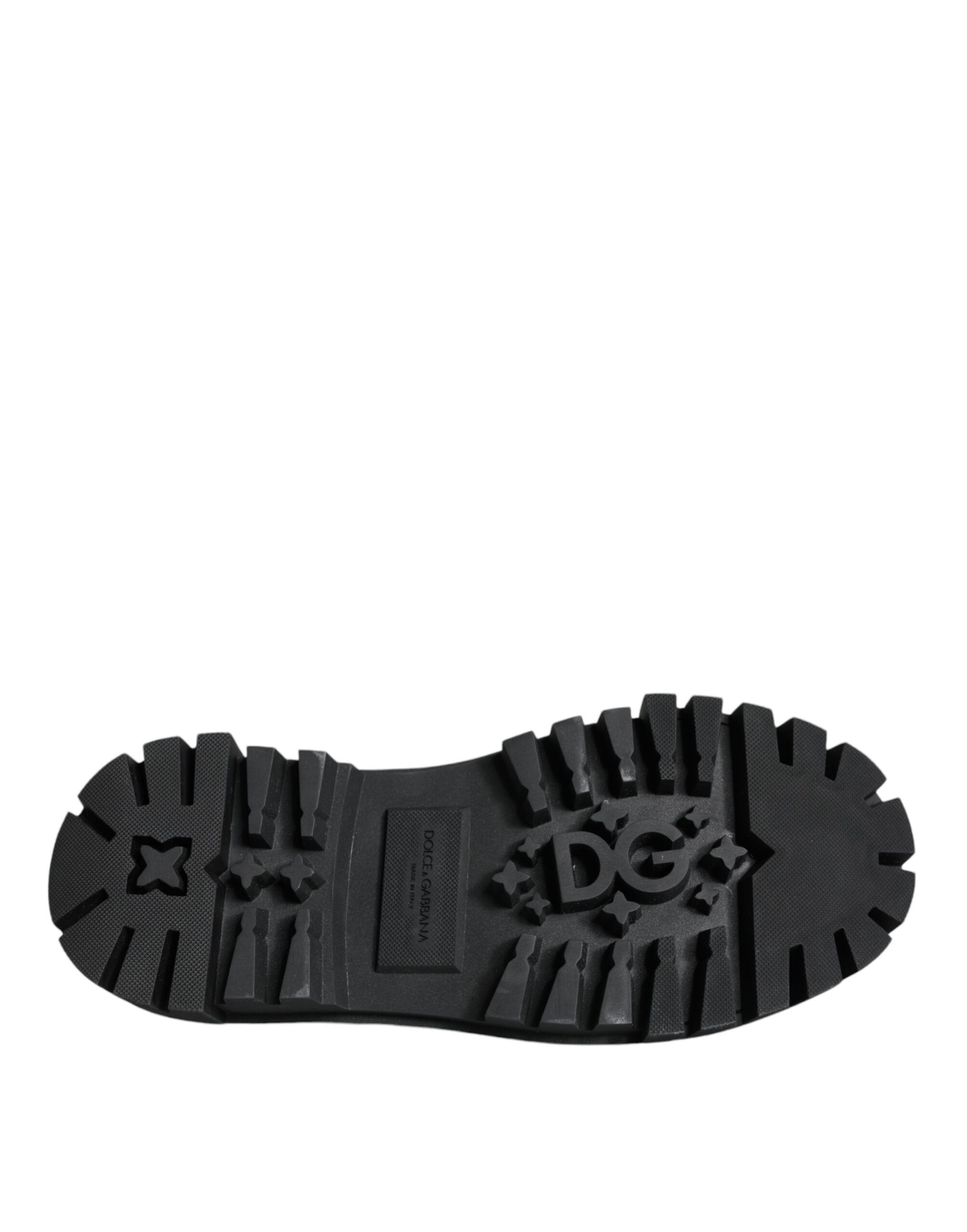 Chaussures de marche Derby en cuir noir Dolce & Gabbana avec embellissements, style élégant et sophistiqué.