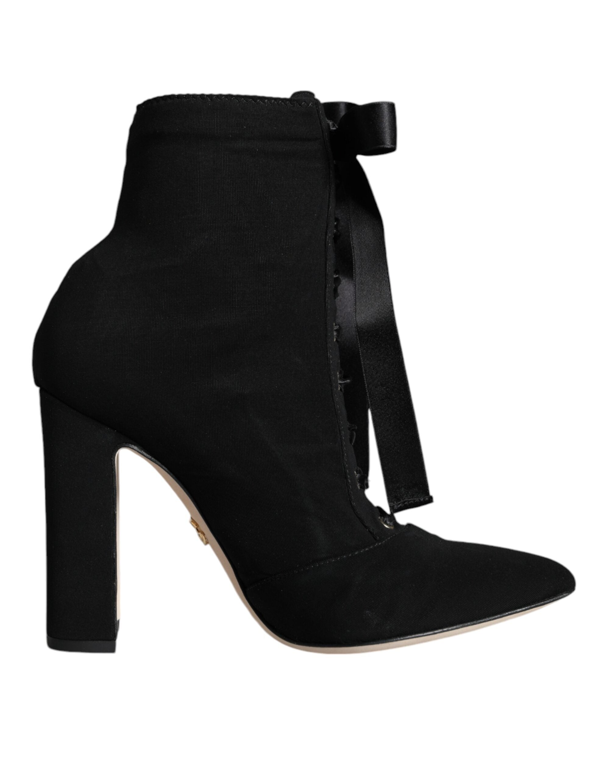 Chaussures bottines Dolce & Gabbana en jersey noir, ajustées à la cheville, élégantes et confortables.