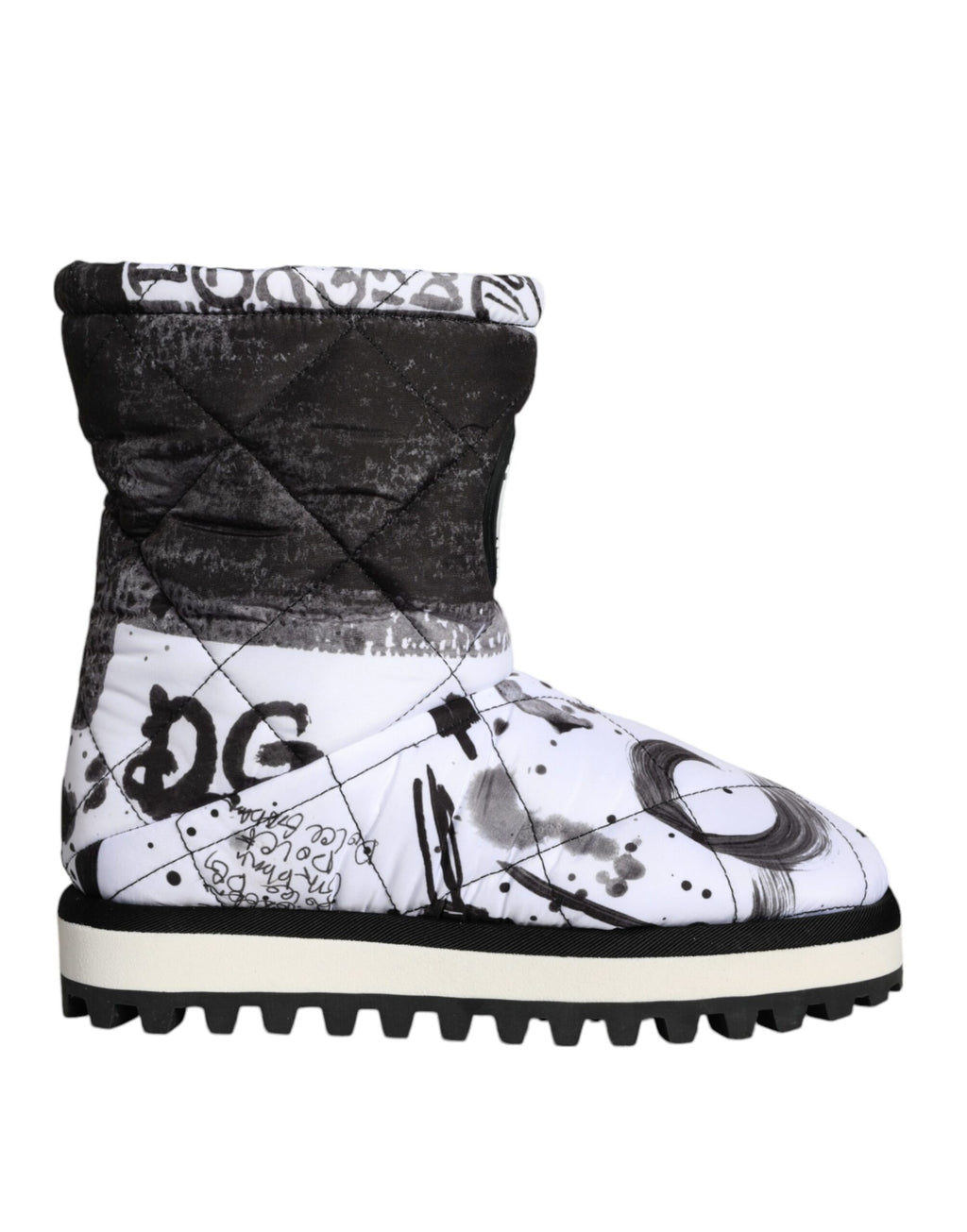 Bottes mi-mollet blanches Dolce & Gabbana avec logo imprimé et rembourrage, style élégant et moderne.