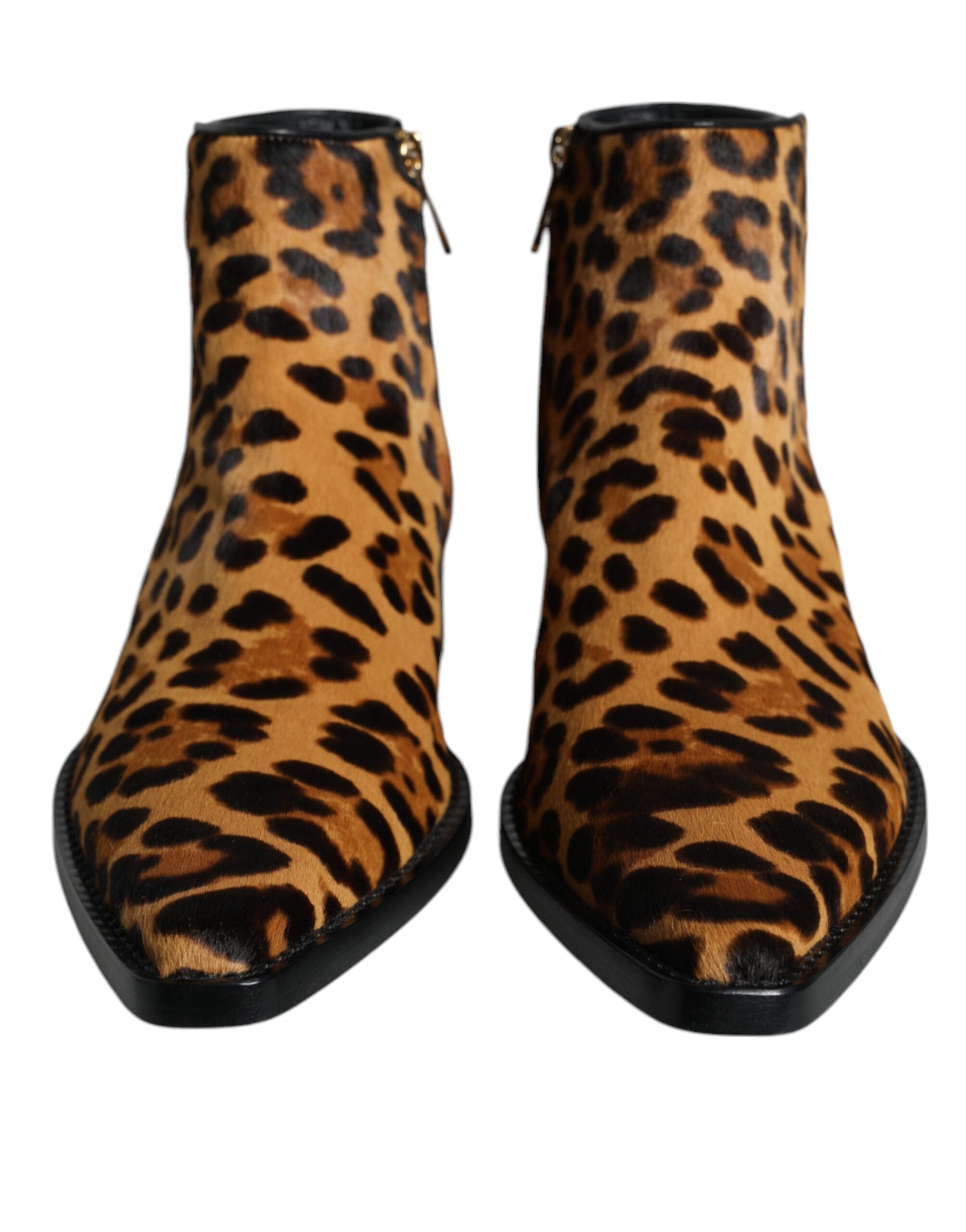 Bottes ankle en fourrure de veau à motif léopard brun de Dolce & Gabbana, chaussures élégantes et tendance.