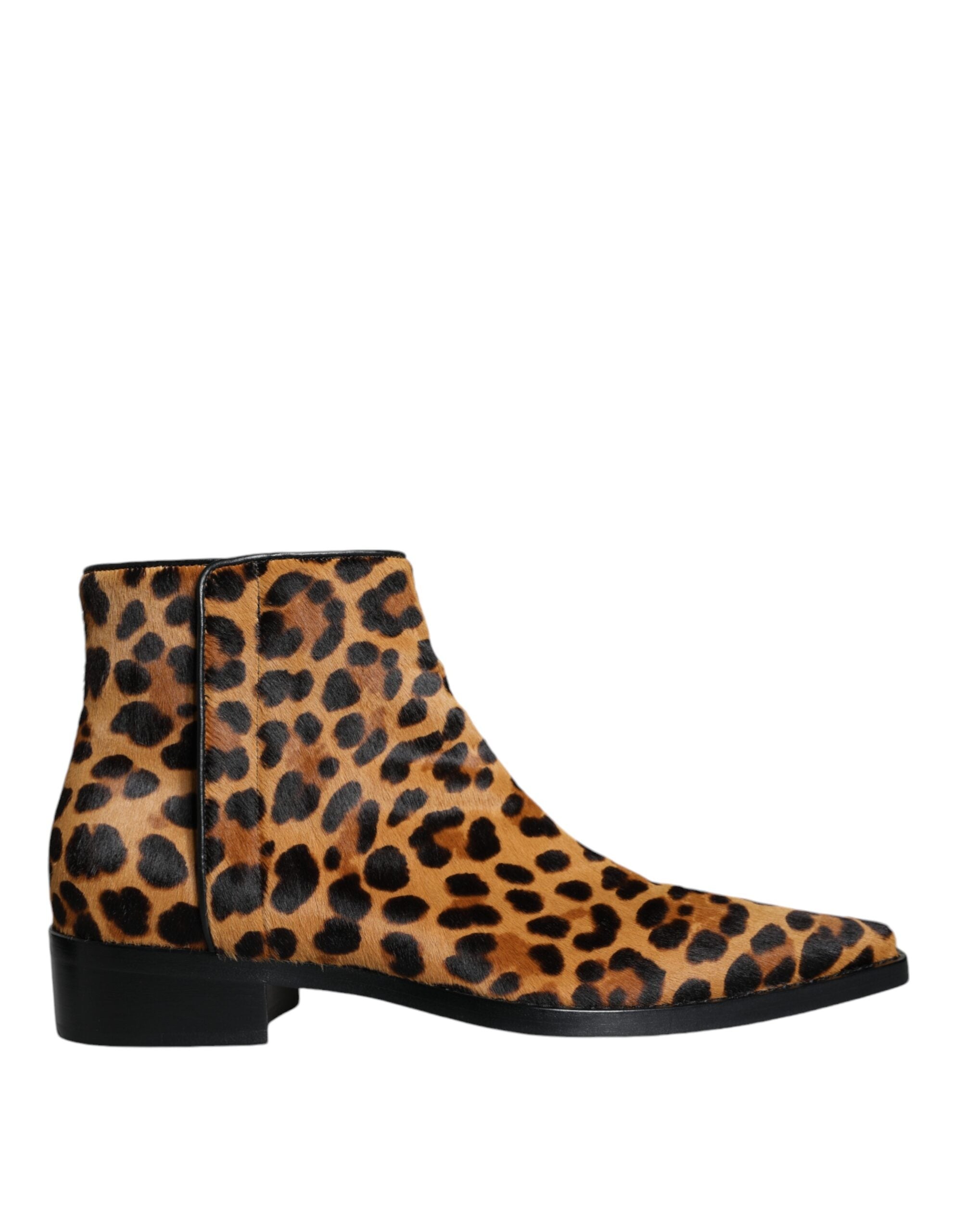 Bottines Dolce & Gabbana en fourrure de veau marron avec motif léopard, style ankle boots, vue de face