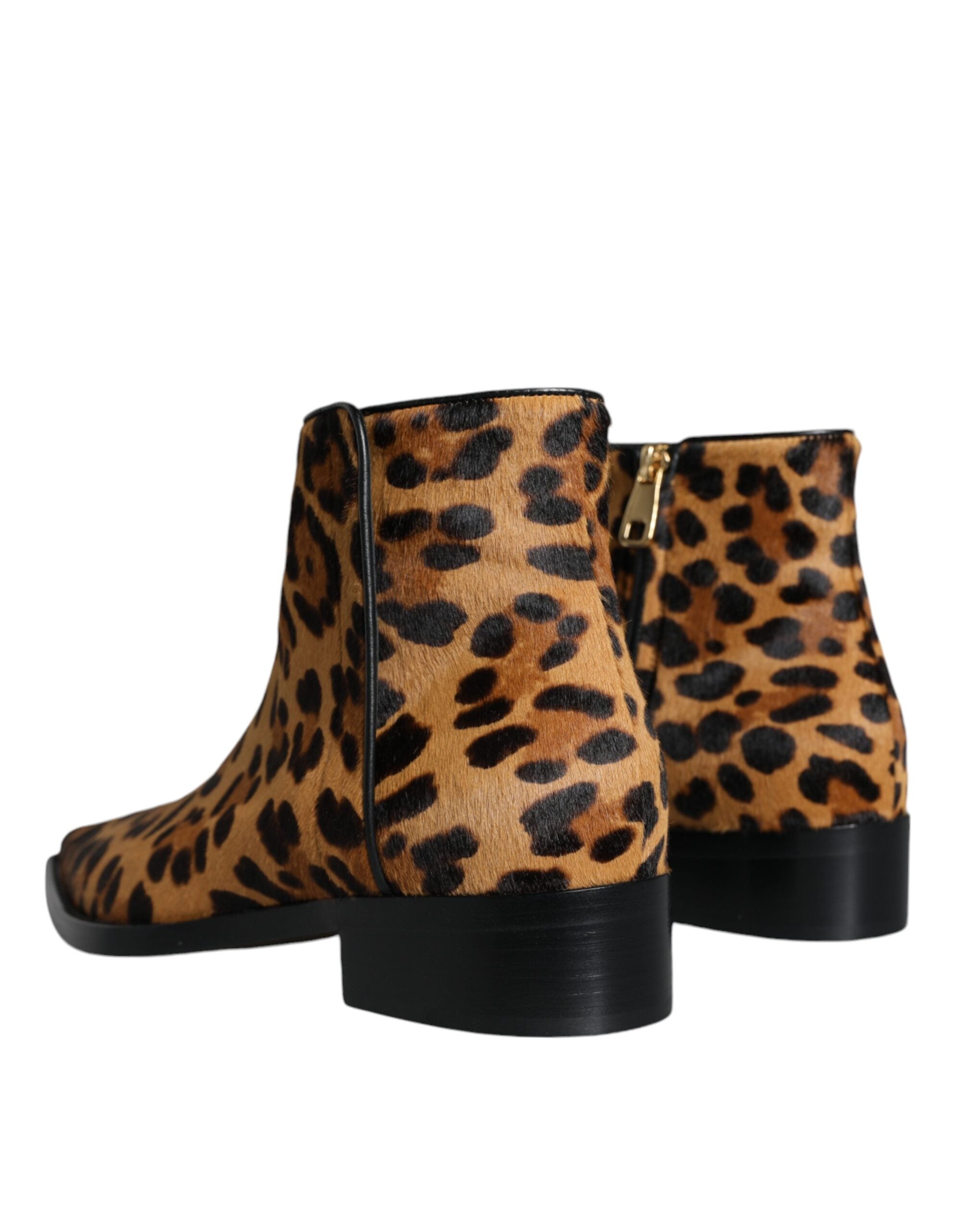 Bottes à talon Dolce & Gabbana en fourrure de veau à motif léopard marron, ankle, chaussures élégantes.