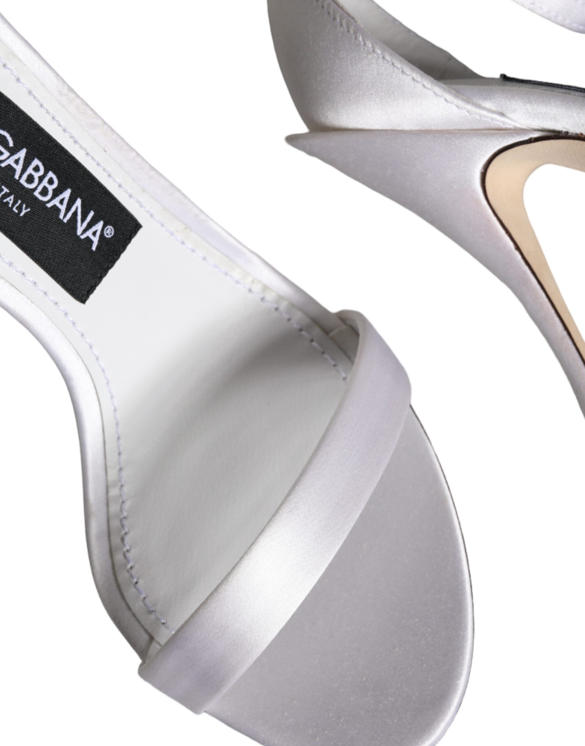 Sandales à talons blanches Dolce & Gabbana KEIRA avec bride à la cheville, style élégant et moderne.